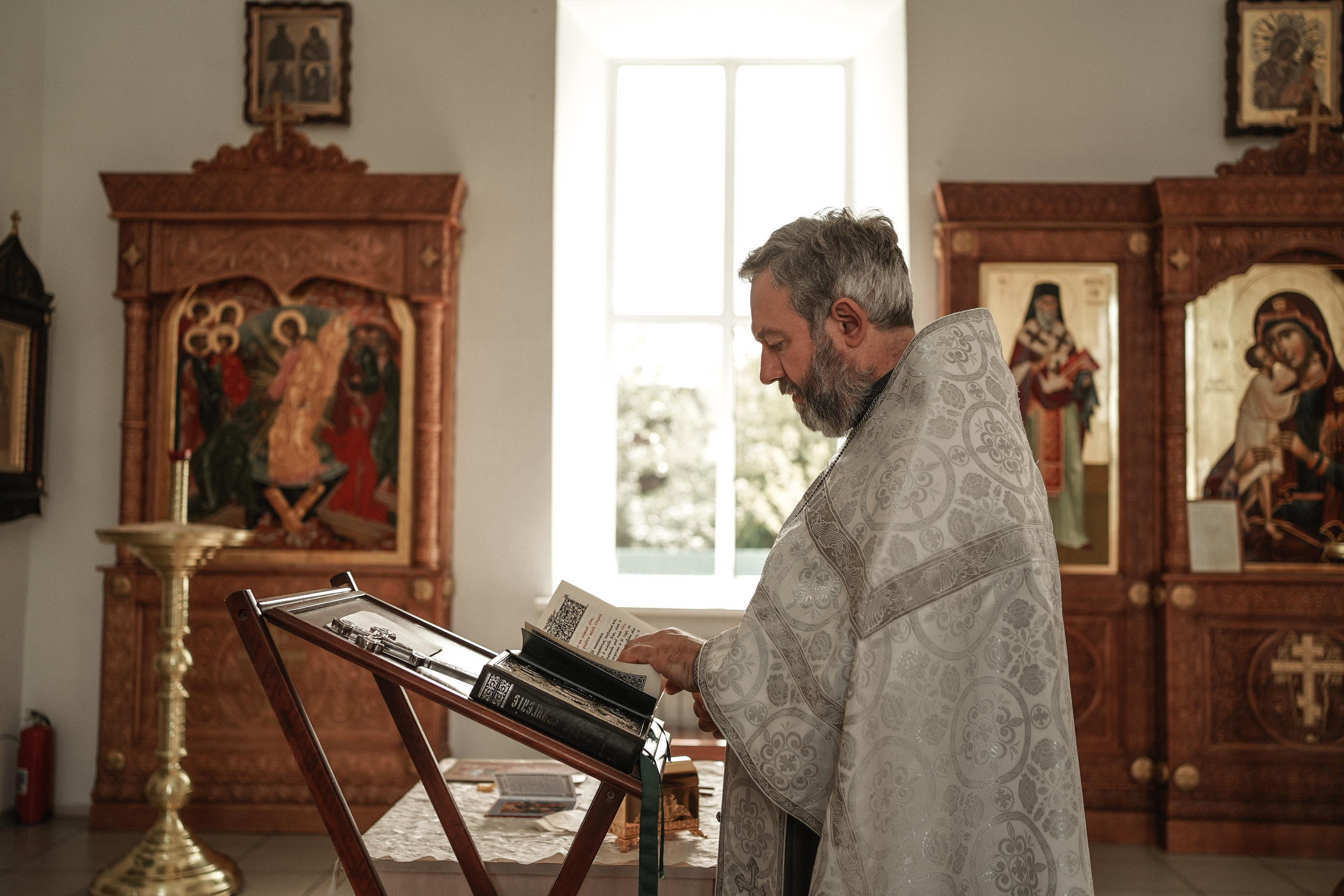 Таинство Крещения в Успенском храме. Свадебный фотограф в Ростове-на-Дону. Таинство Крещения и Венчания, семейные фотосессии. Алёна Чёботова