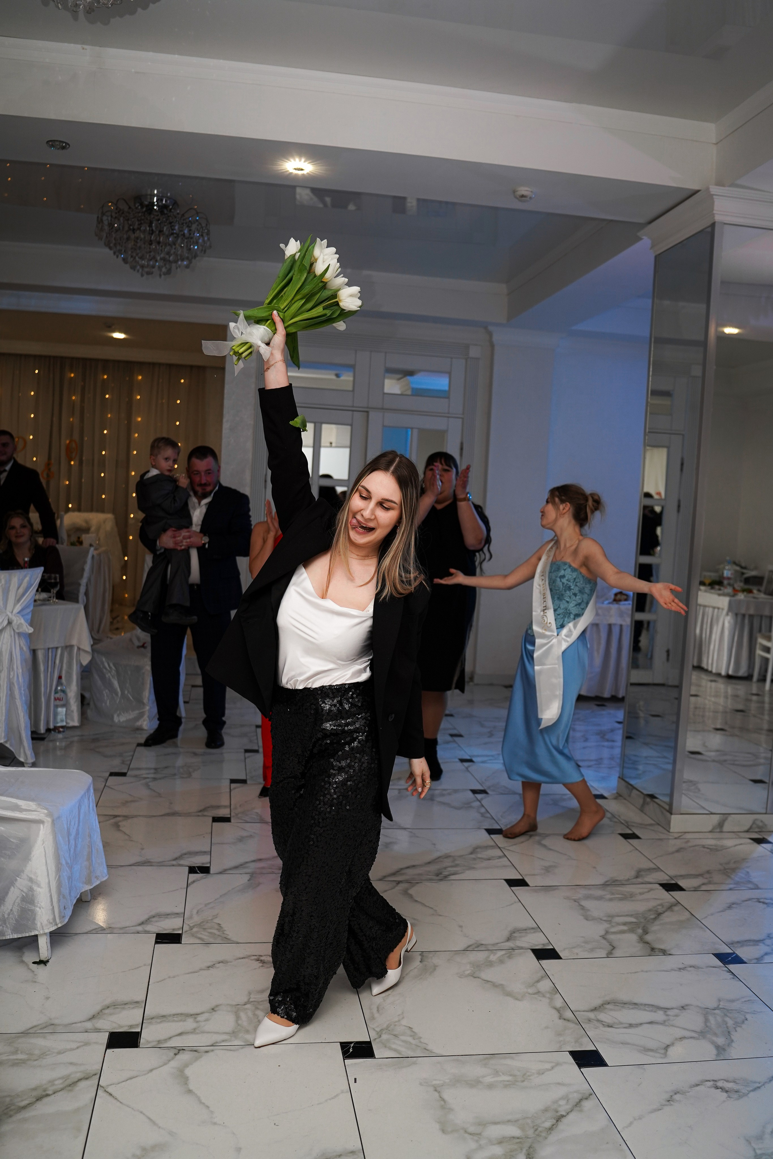 Свадебный банкет в ресторане «Верона». Свадебный фотограф в Ростове-на-Дону. Таинство Крещения и Венчания, семейные фотосессии. Алёна Чёботова