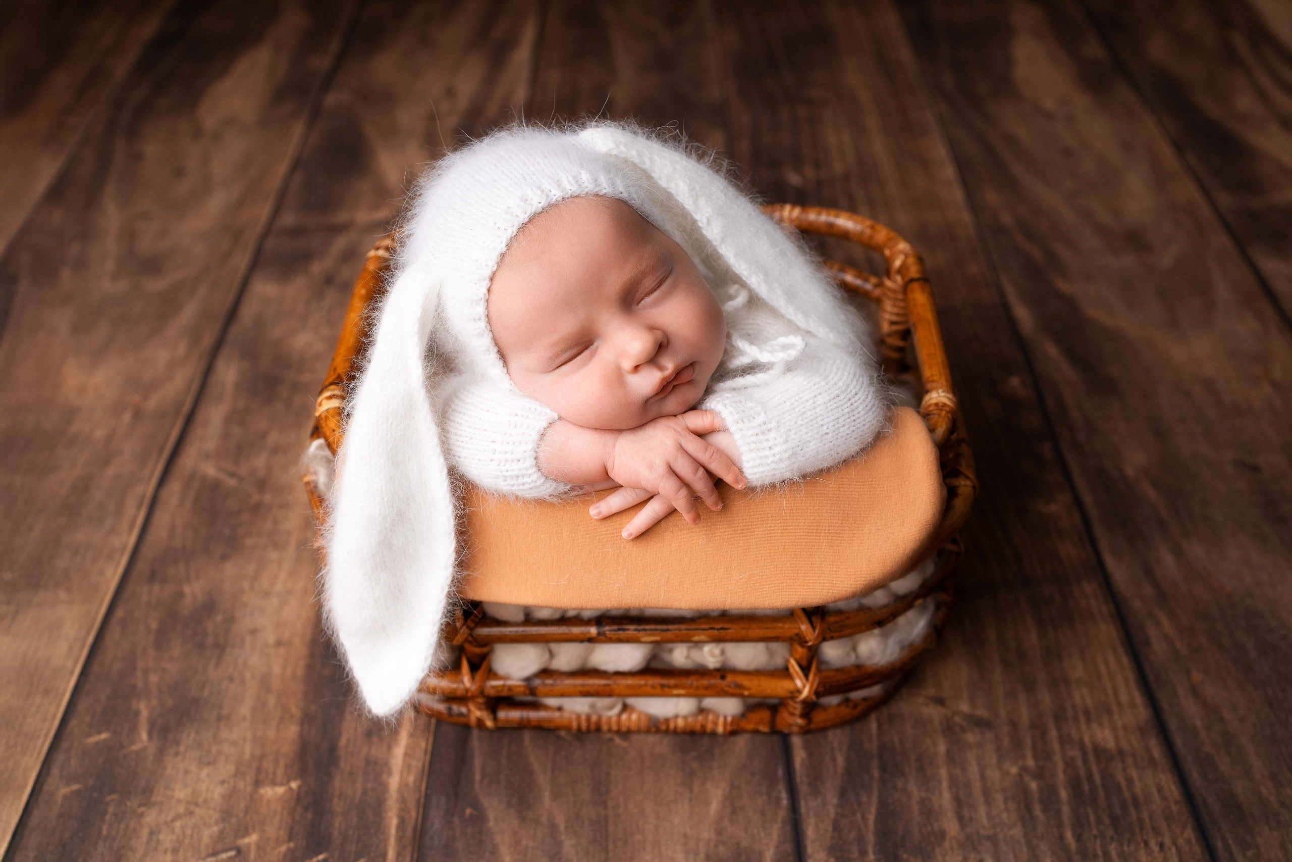 Тихомир. Фотограф новорождённых Newborn Москва