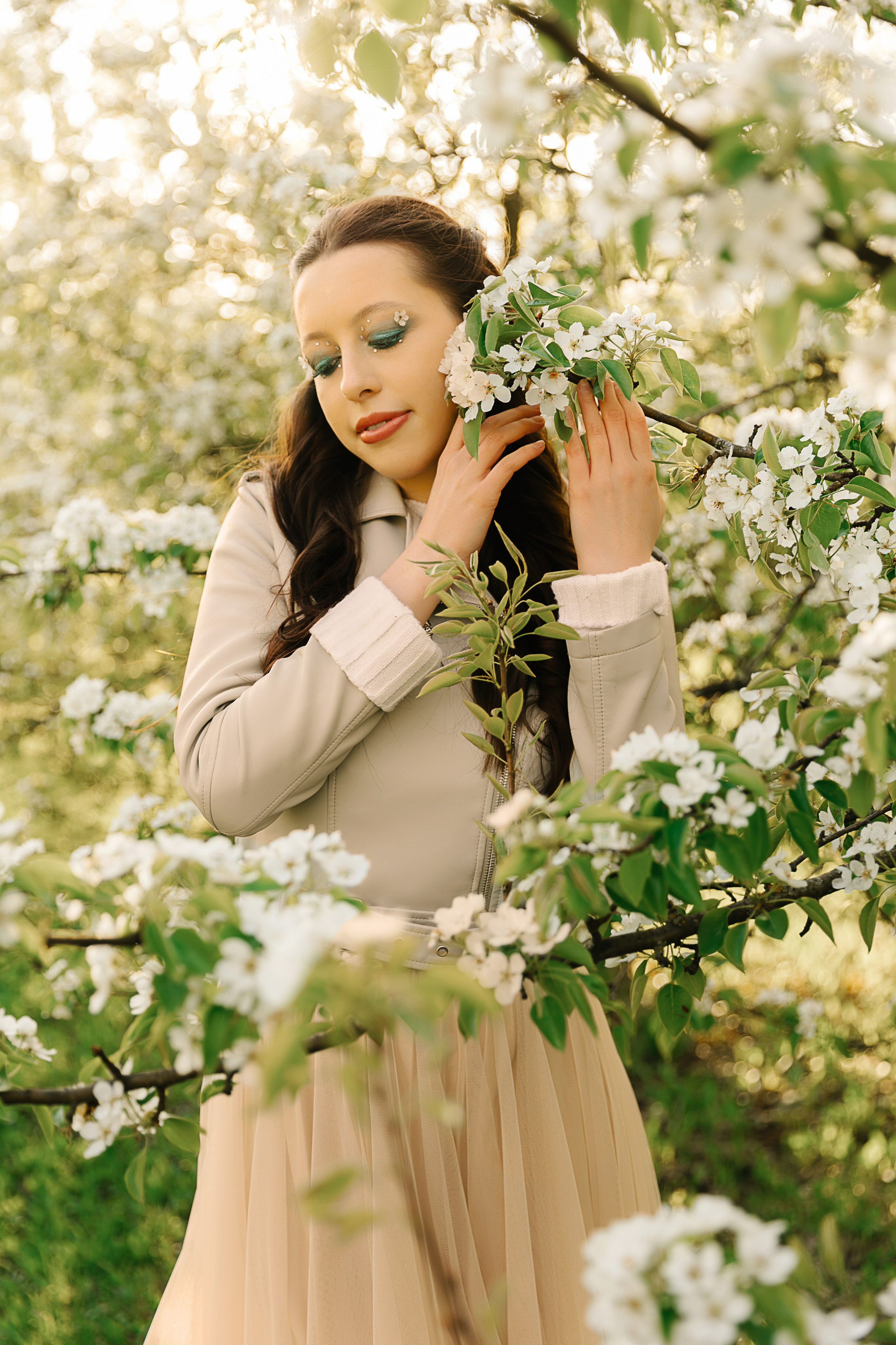 Фотосессия в цветении в Москве. Семейный и женский фотограф в Москве Надежда Воробьева