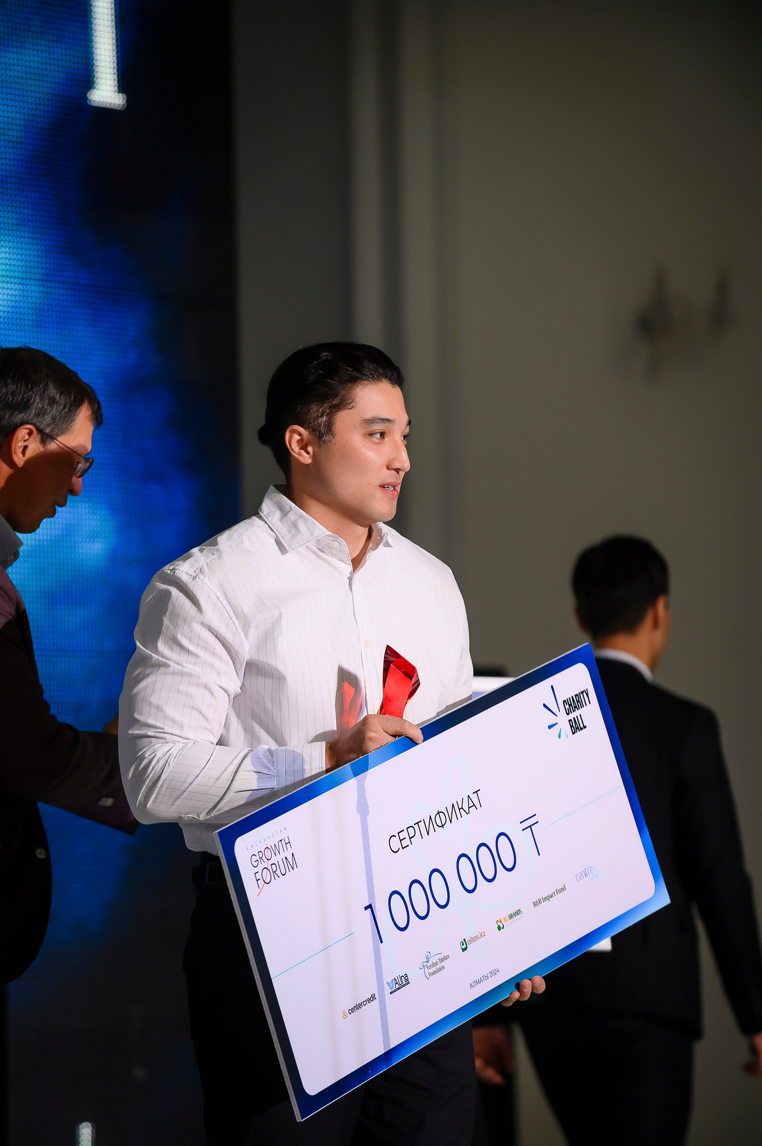 Charity ball 2024. Интерьерный и репортажный фотограф в Алматы