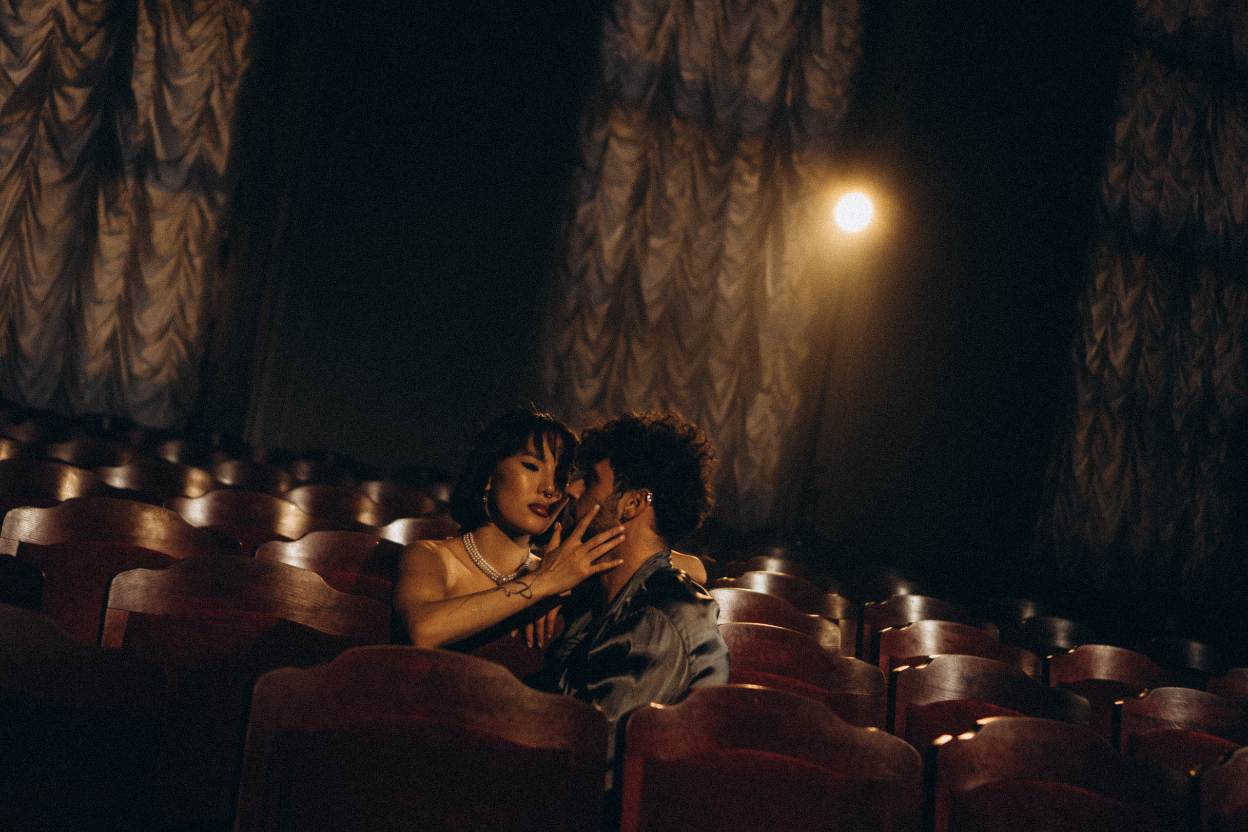 СВАБЕДНАЯ ФОТСЕССИИЯ В ОДНОМ ИЗ ЗАЛОВ НИКОЛАЕВСКОГО ДВОРЦА. Профессиональный фотограф, Санкт-Петербург — Виктория Богомолова