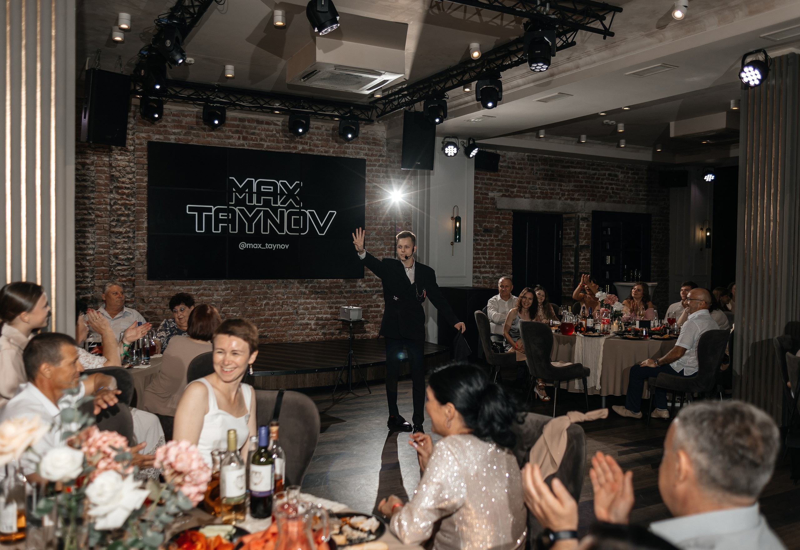 Артём & София | 14.06.25. Свадебный и семейный фотограф в Омске Евгения Хакимова