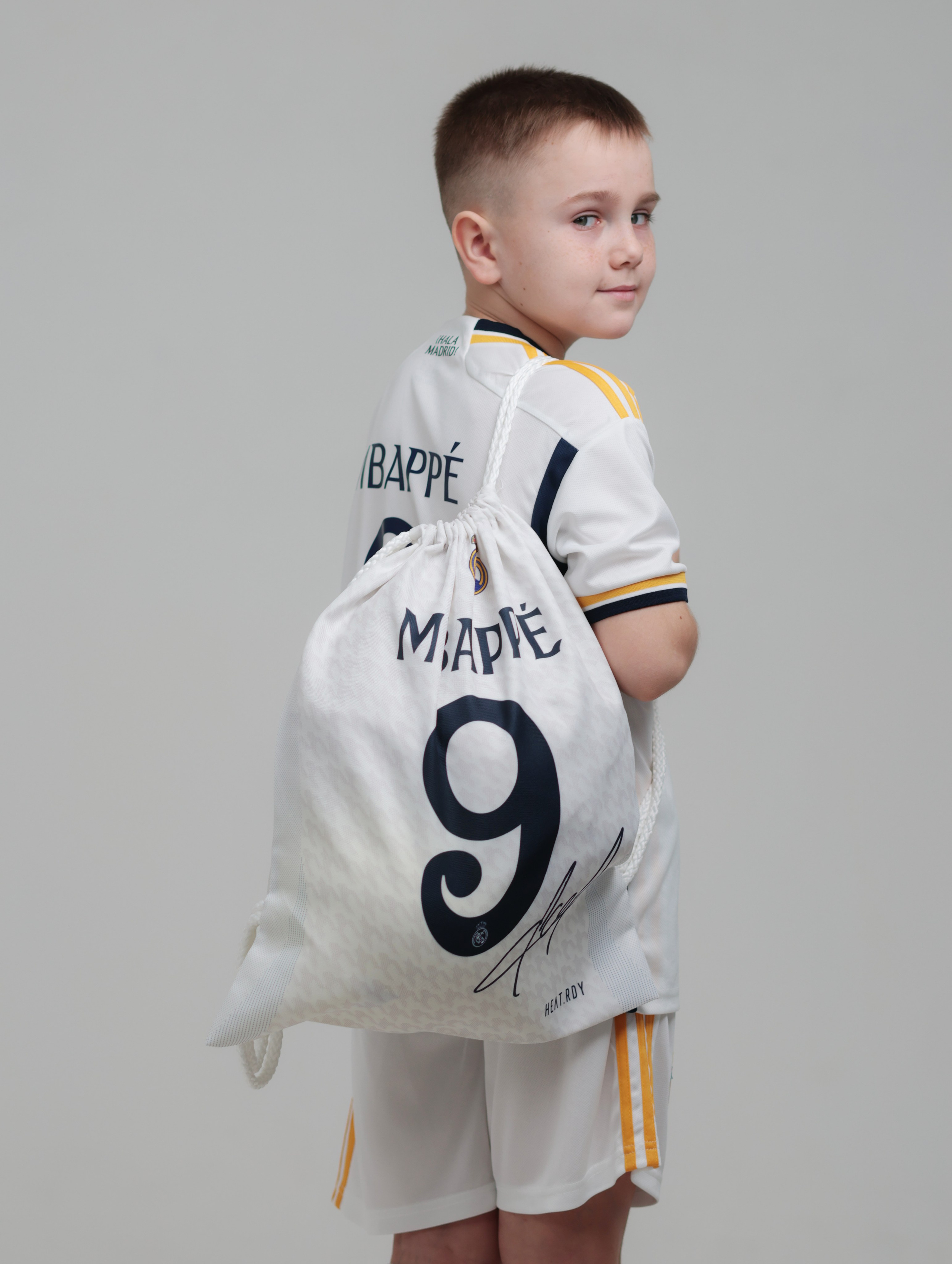 Футбольная товары. Фото съемка товаров для макретплейсов Воронеж