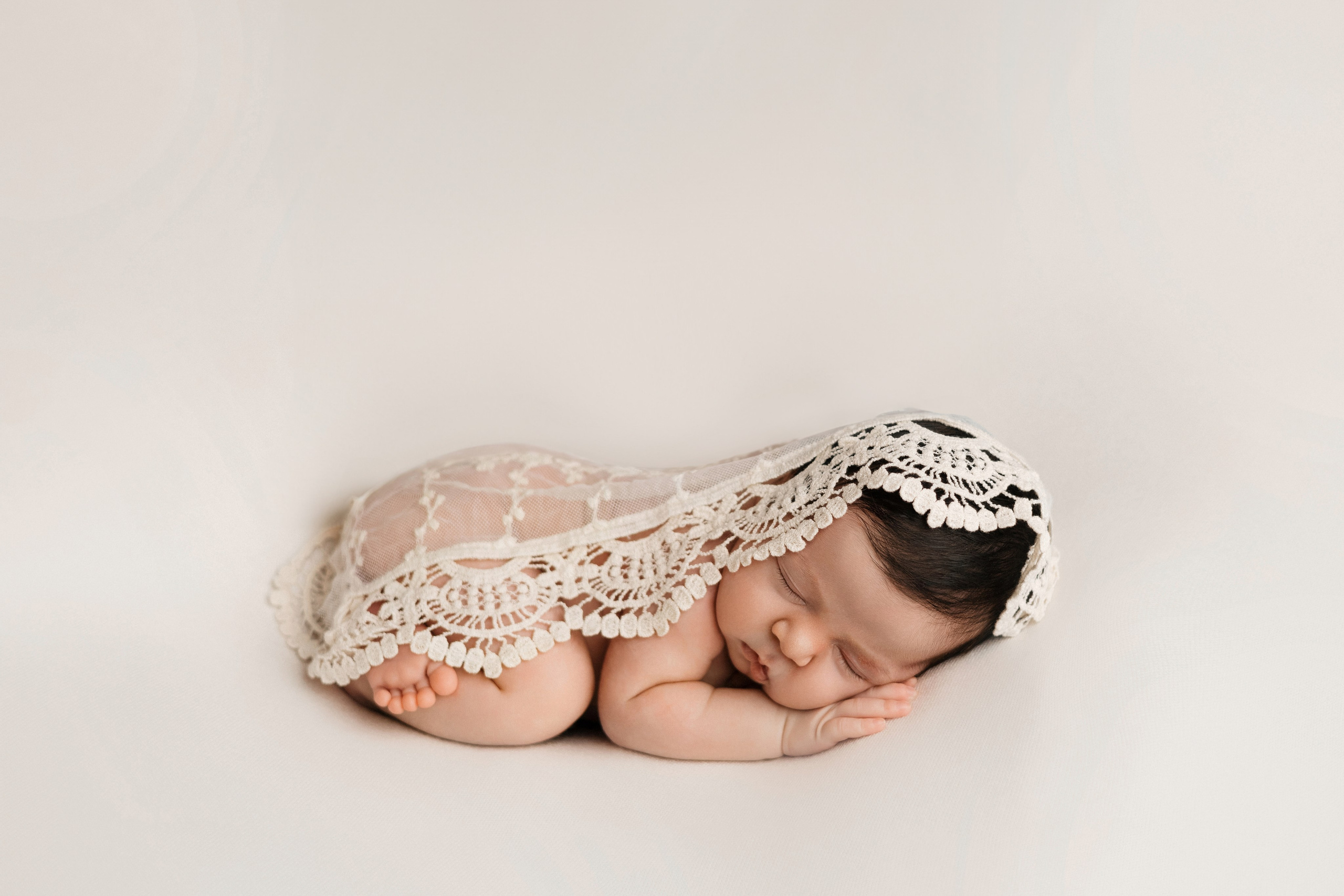 Фотосессия новорожденных Москва. Фотограф новорожденных в Москве Кристина Левит