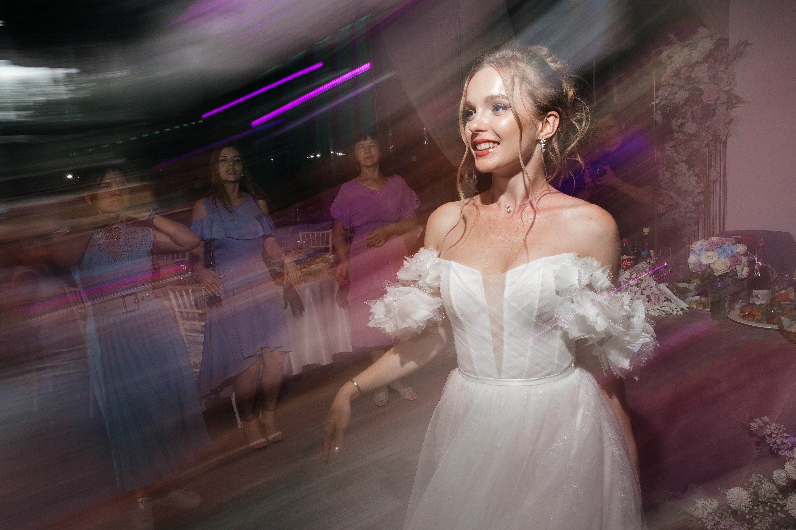 А&А — фотосессия на стадионе. Свадебный фотограф в Оренбурге Илья Володьков