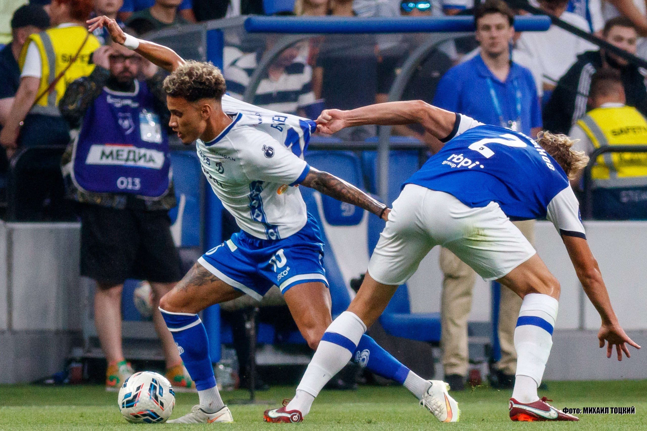 Фоторепортаж. РПЛ 1 тур. Динамо — Балтика. Михаил Тоцкий портретный и репортажный фотограф в Москве