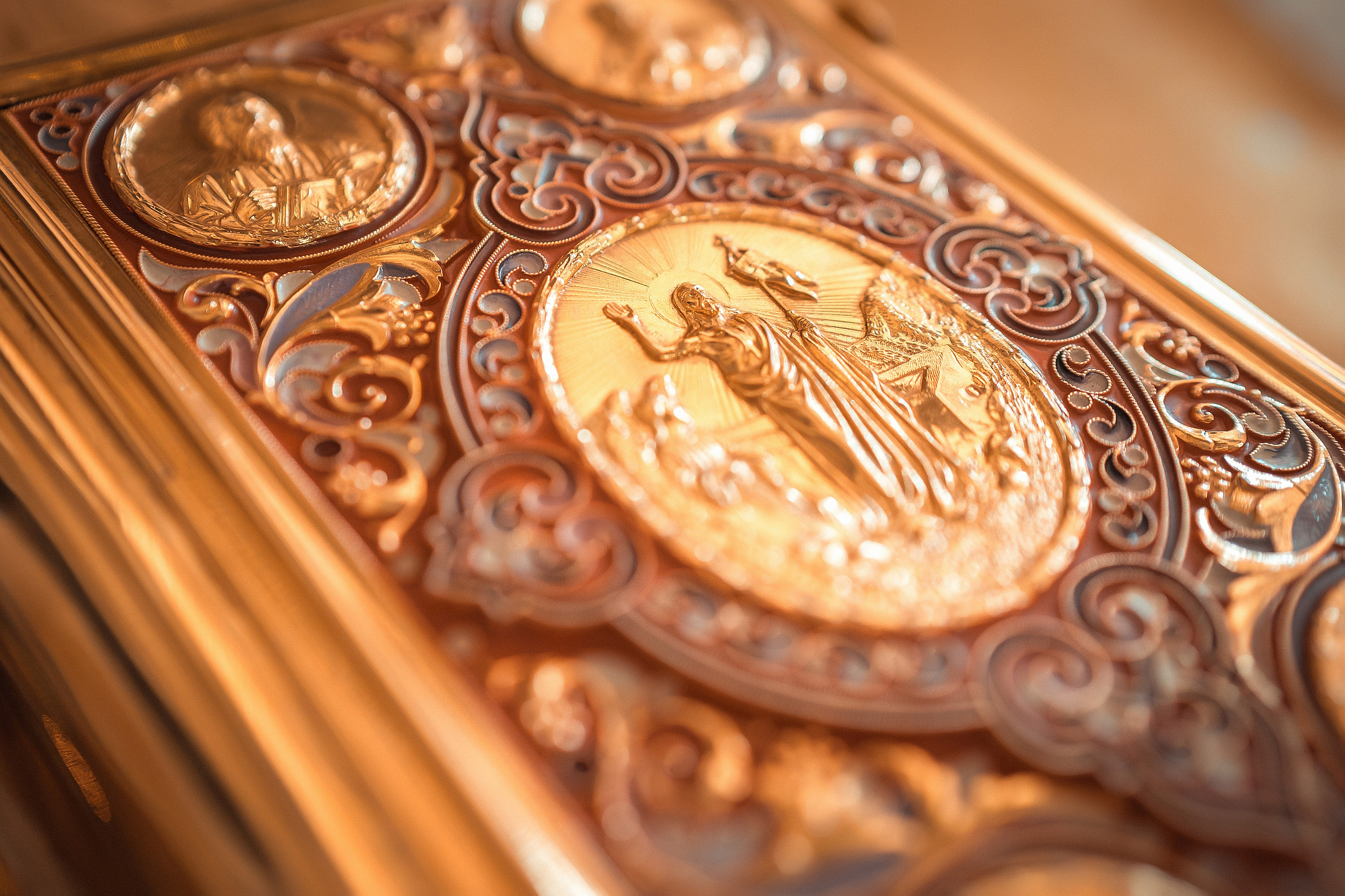 Венчание в Красноярске, фотограф на венчание в Красноярске. Фотограф на Крещение и Венчание в Красноярске Рамазанова Юлия