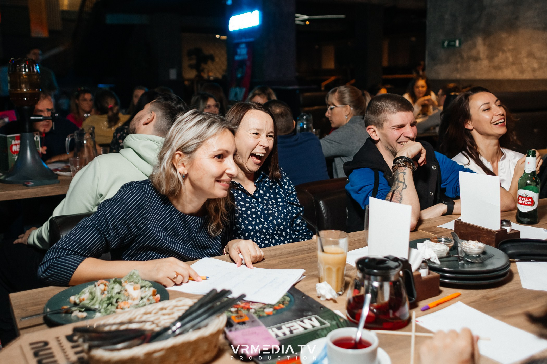 WoW QuiZ в баре «Друзья»