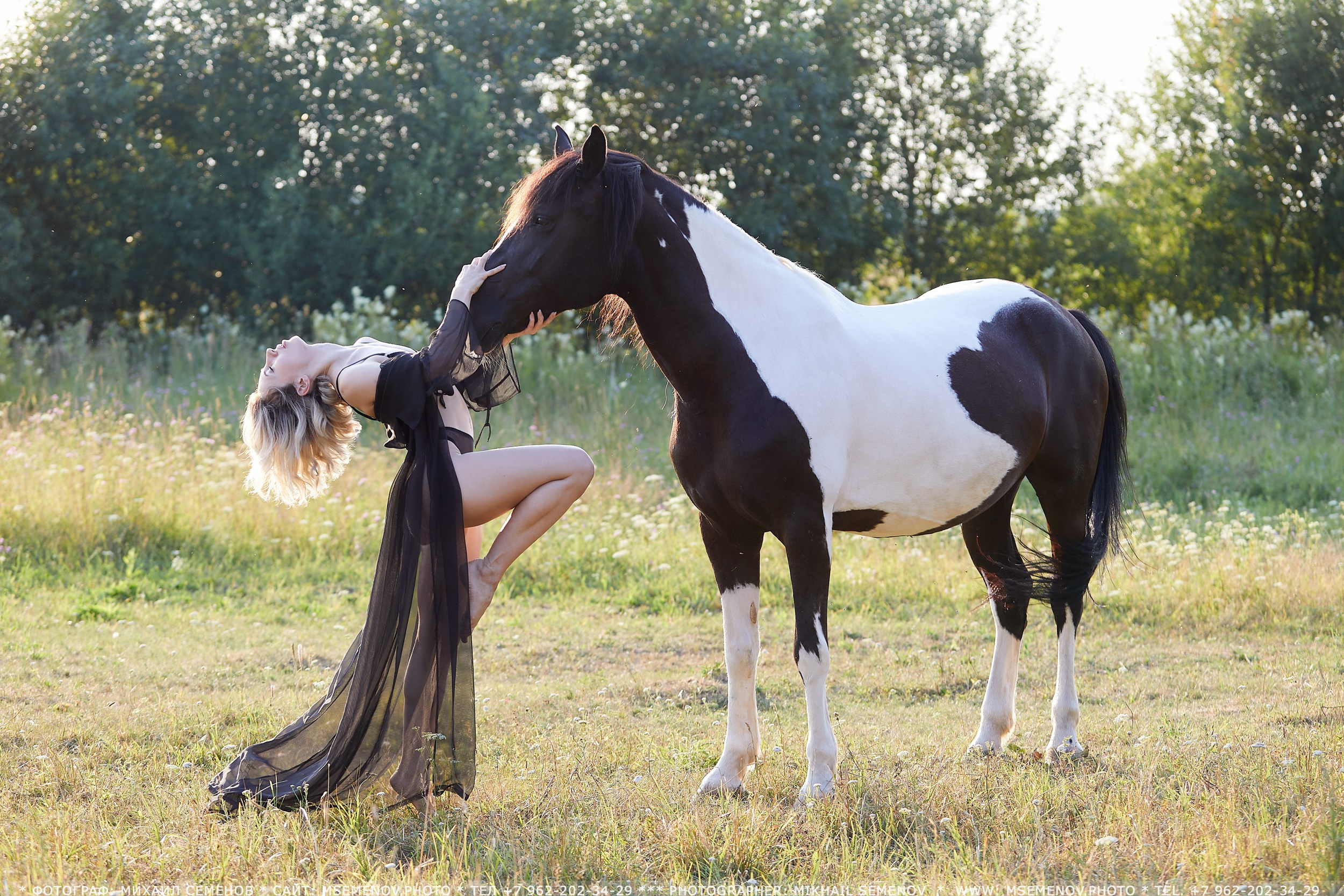 Фотосессия девушек с лошадьми Фотограф Михаил Семенов, г. Ярославль