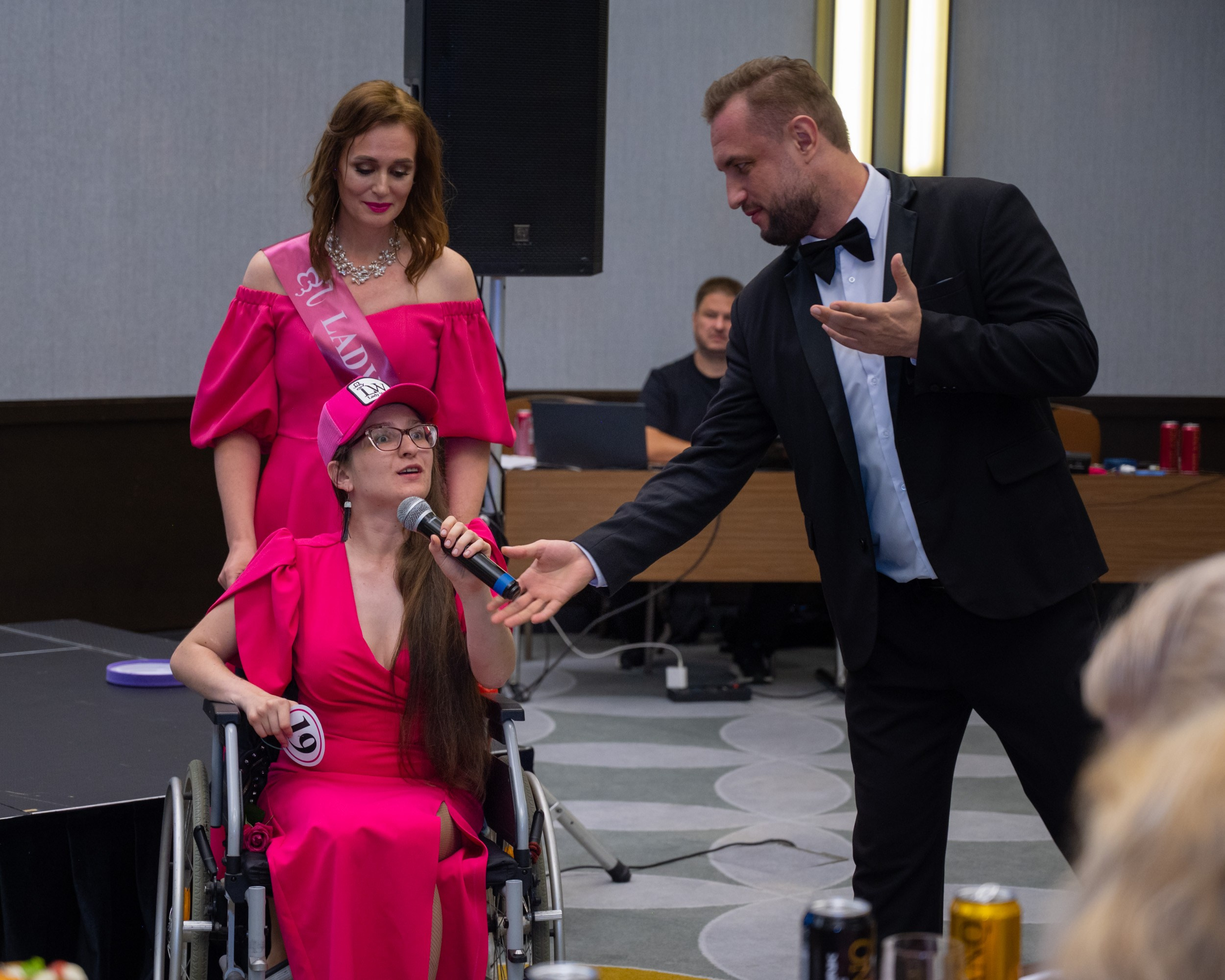 Церемония открытия Конкурса красоты «LADY WORLD» 2024. Фотографирую счастливых людей в Сочи