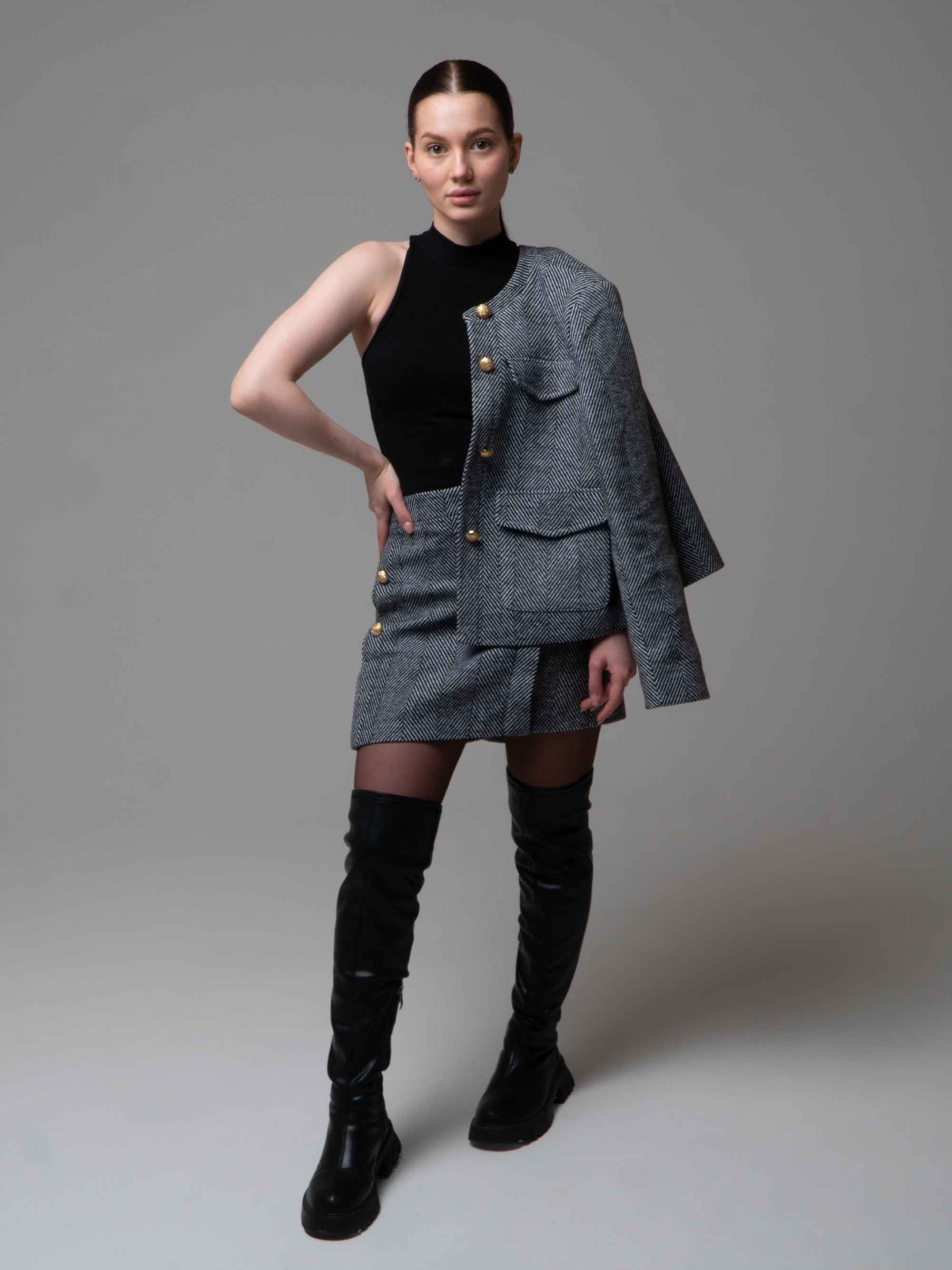 Модельная съемка. Фото для Маркетплейсов