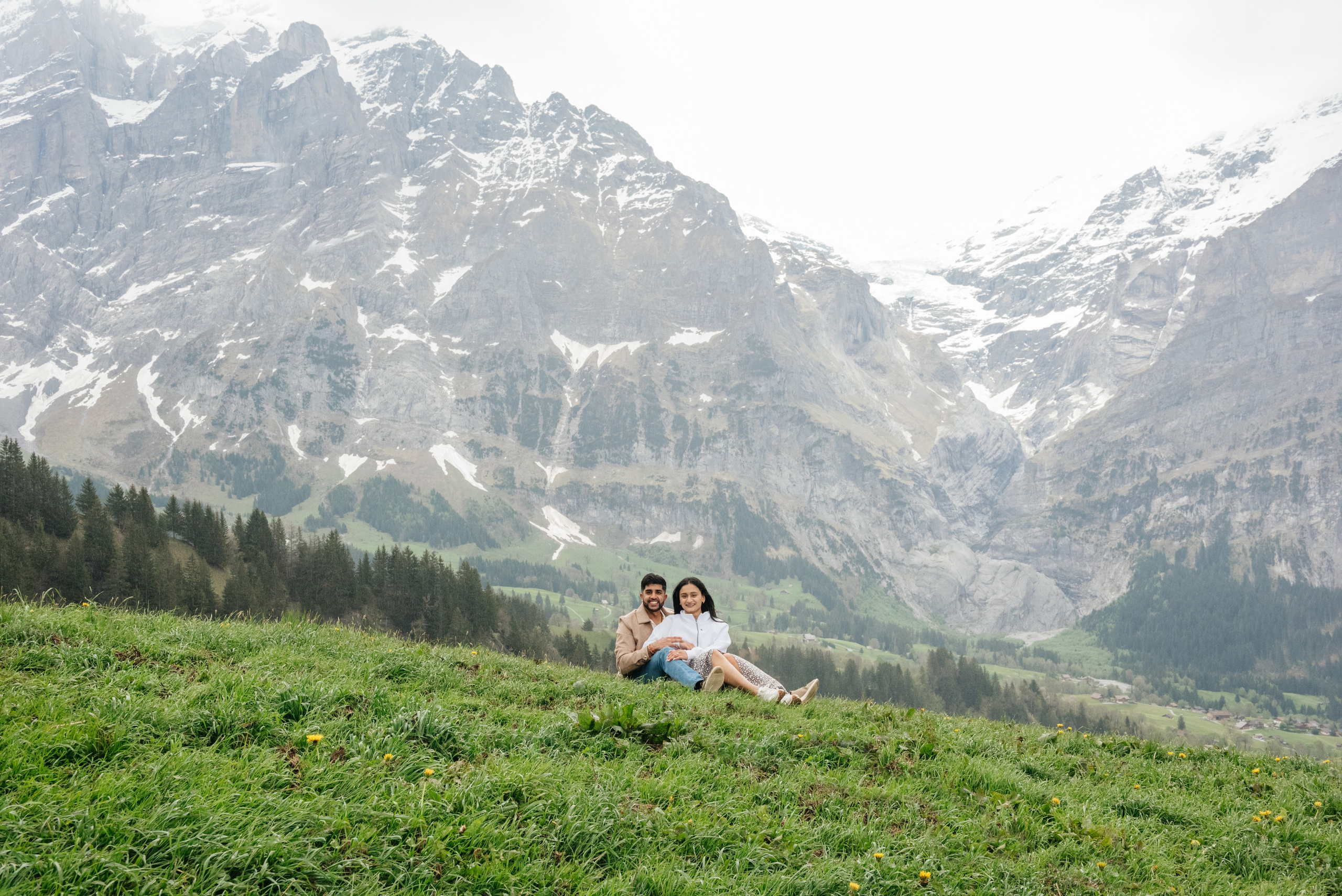 Bijal & Nihar (Grindelwald). Photographer in Interlaken area