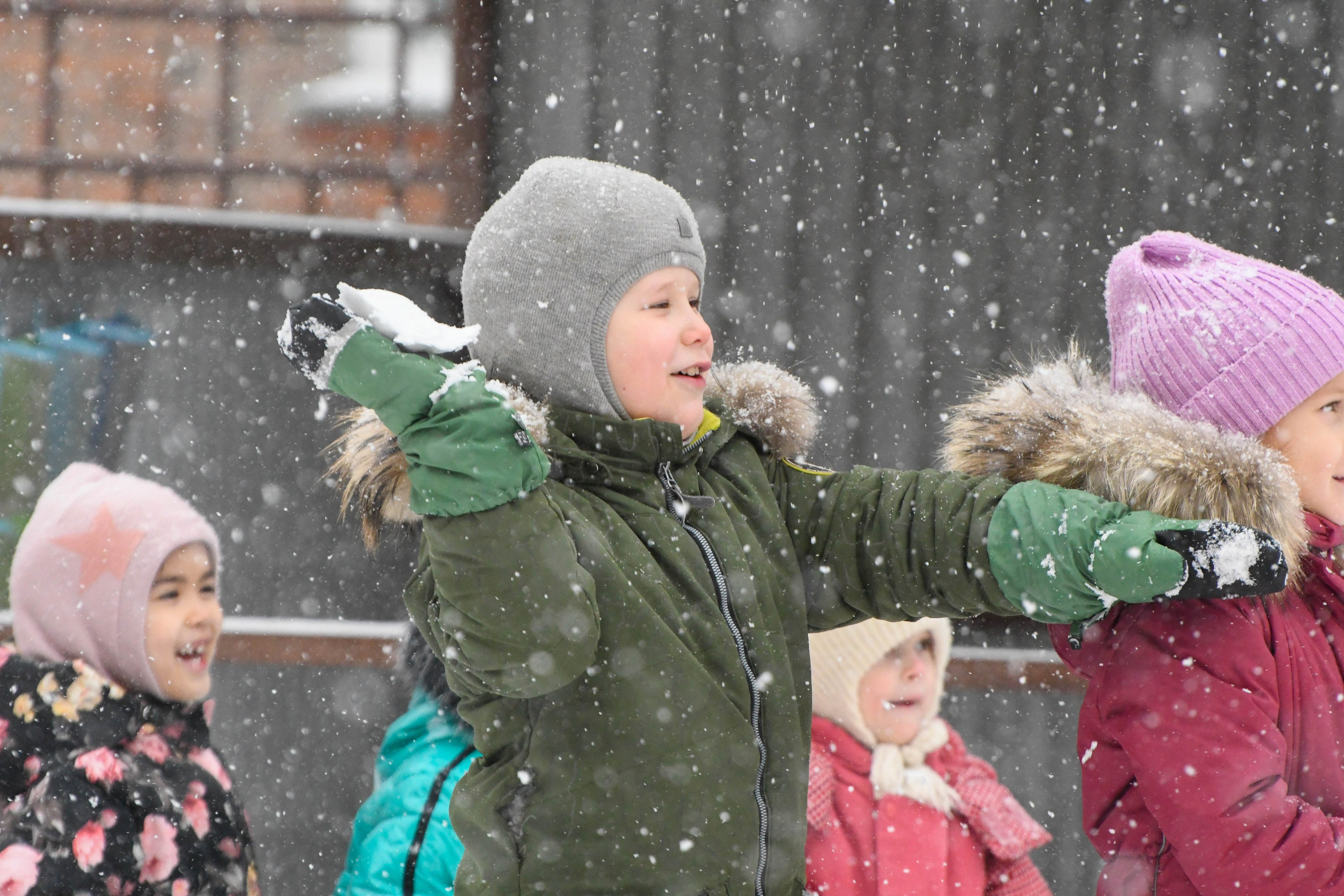 2024 г 2 февраля. Прогулка. Гоголя. Репортажный и детский фотограф в Новосибирске