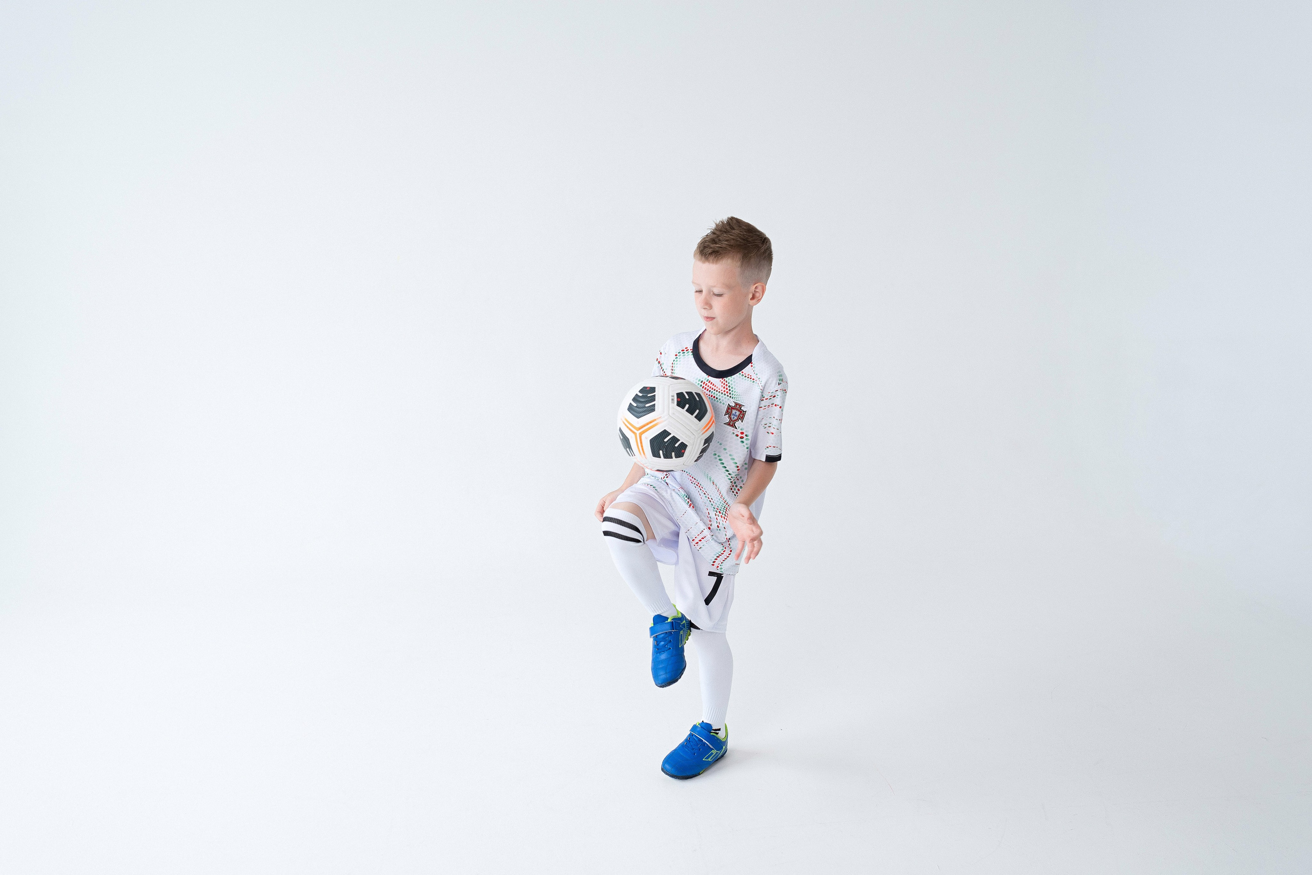 Ярику 7 лет. Детский и семейный фотограф в Сургуте и Нефтеюганске Анна Старцева