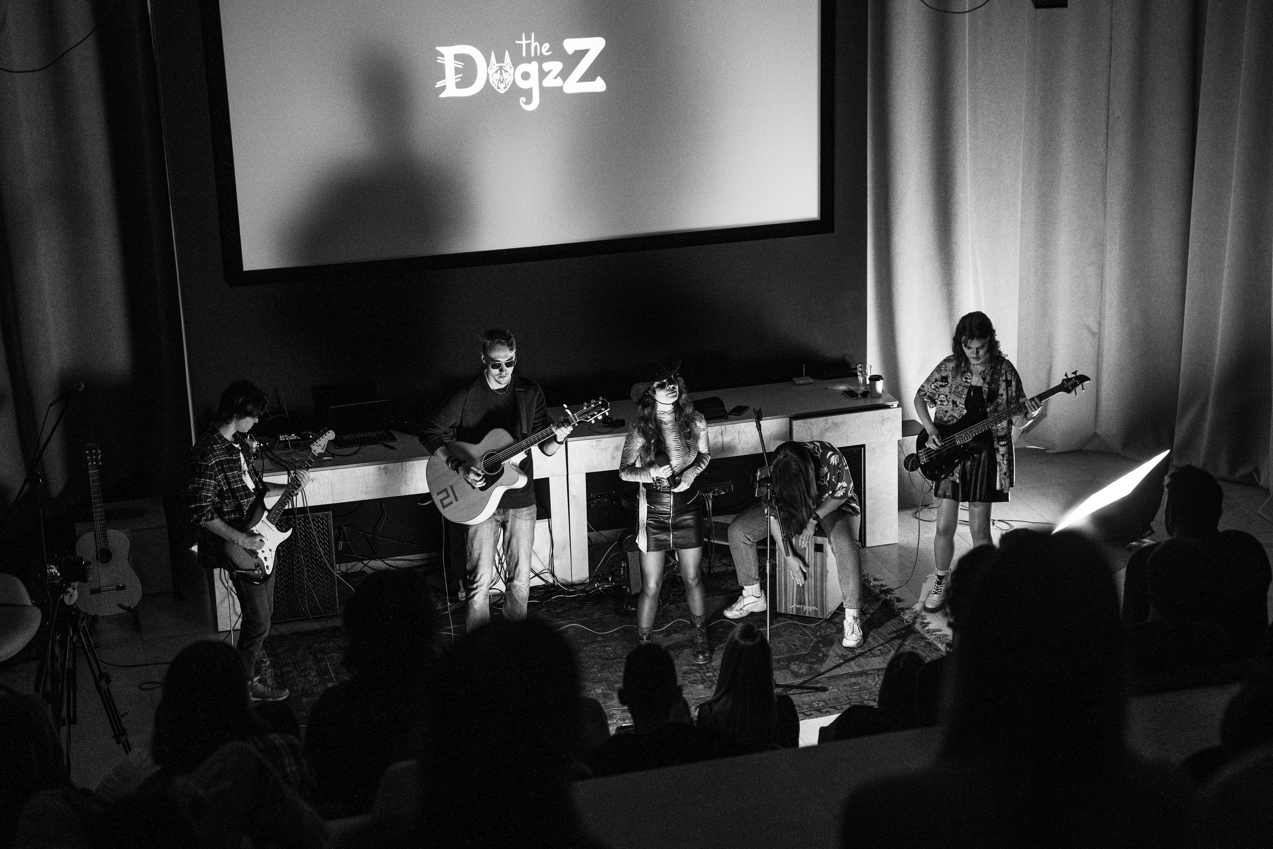 Квартирник в Ко-воркинге «Люди». Свадебный и репортажный фотограф в Уфе| Осетрова Ольга