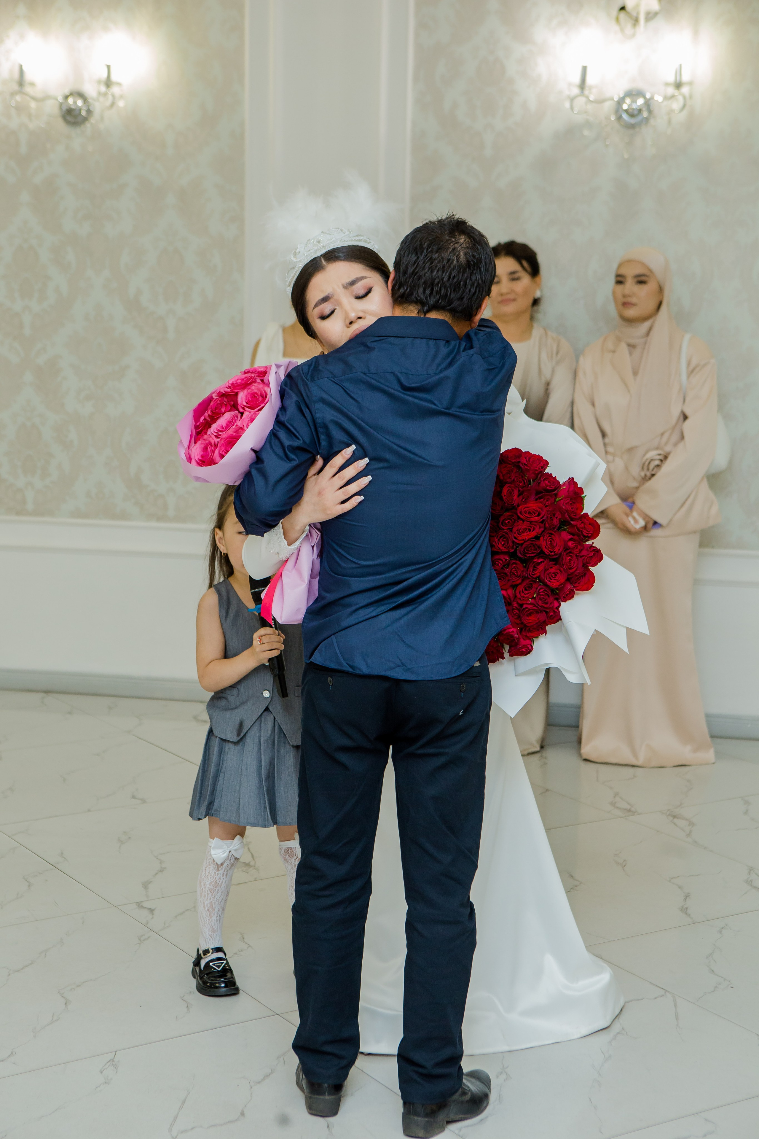 QYZ UZATU ZHADYRA. Свадебный и репортажный фотограф в Астане T.Yertay «Nomad media»