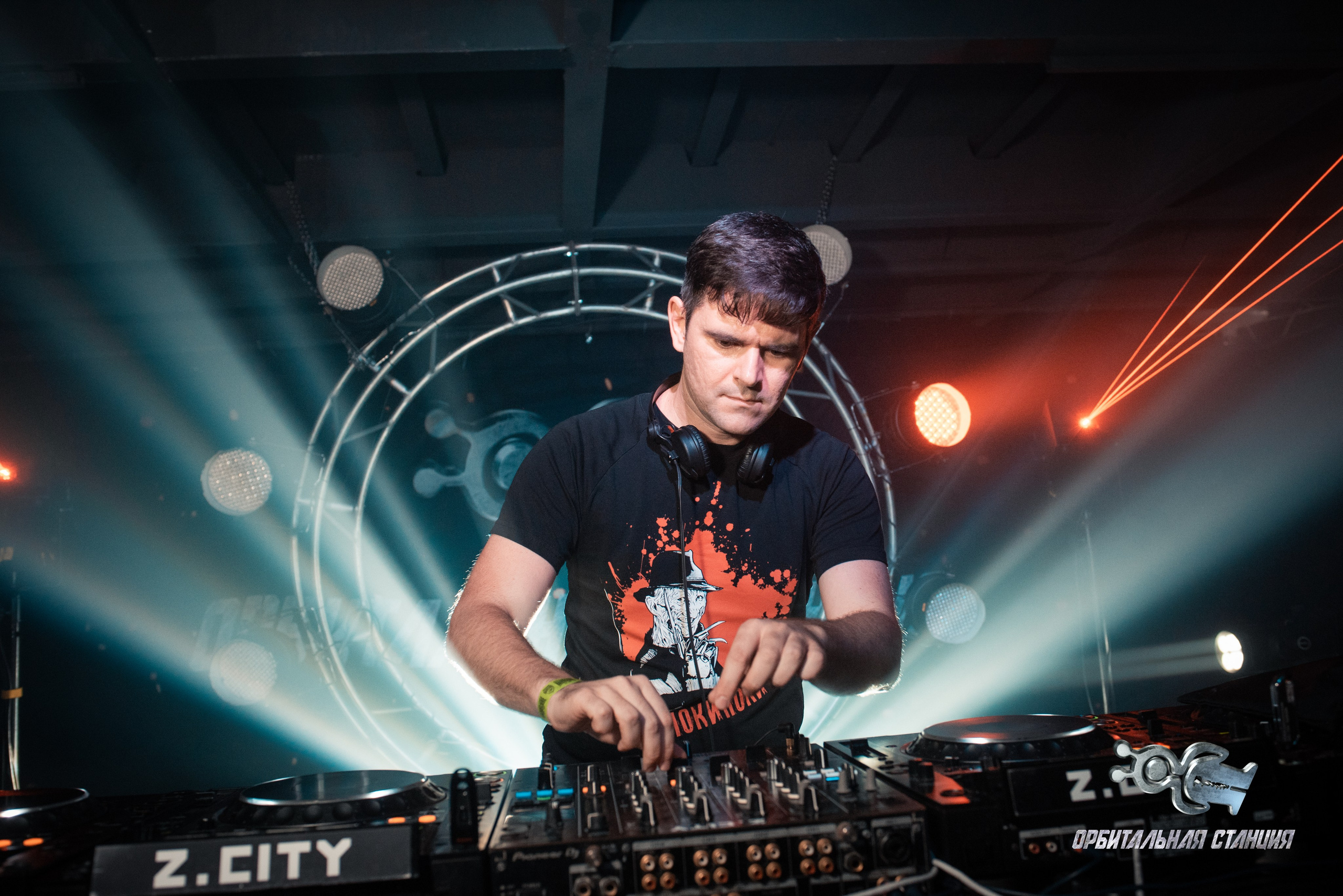 Rave Hardcore Hardcore Cruise Orbital Station Hardstyle Хардкор Хардкор круиз Рейв Хардстайл Орбитальная станция Виктор Строгонов Orbeat Kibo Revolxist Abomb Ultarior