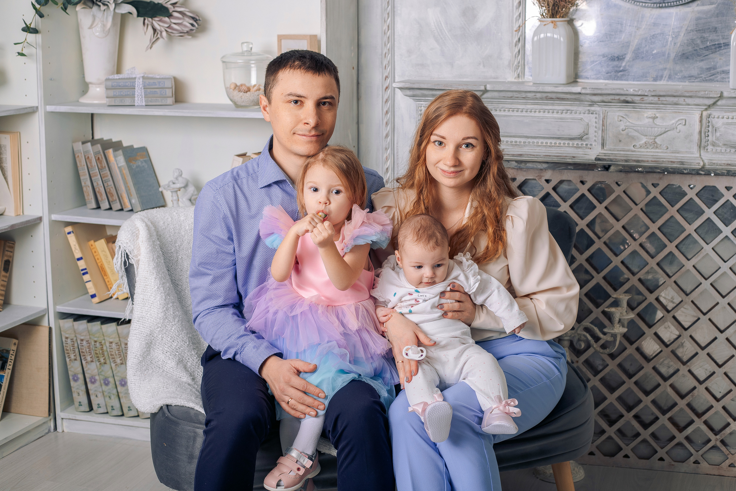 Семейная фотосессия в студии спб. Фотограф в Санкт-Петербурге, Анна Скворцова