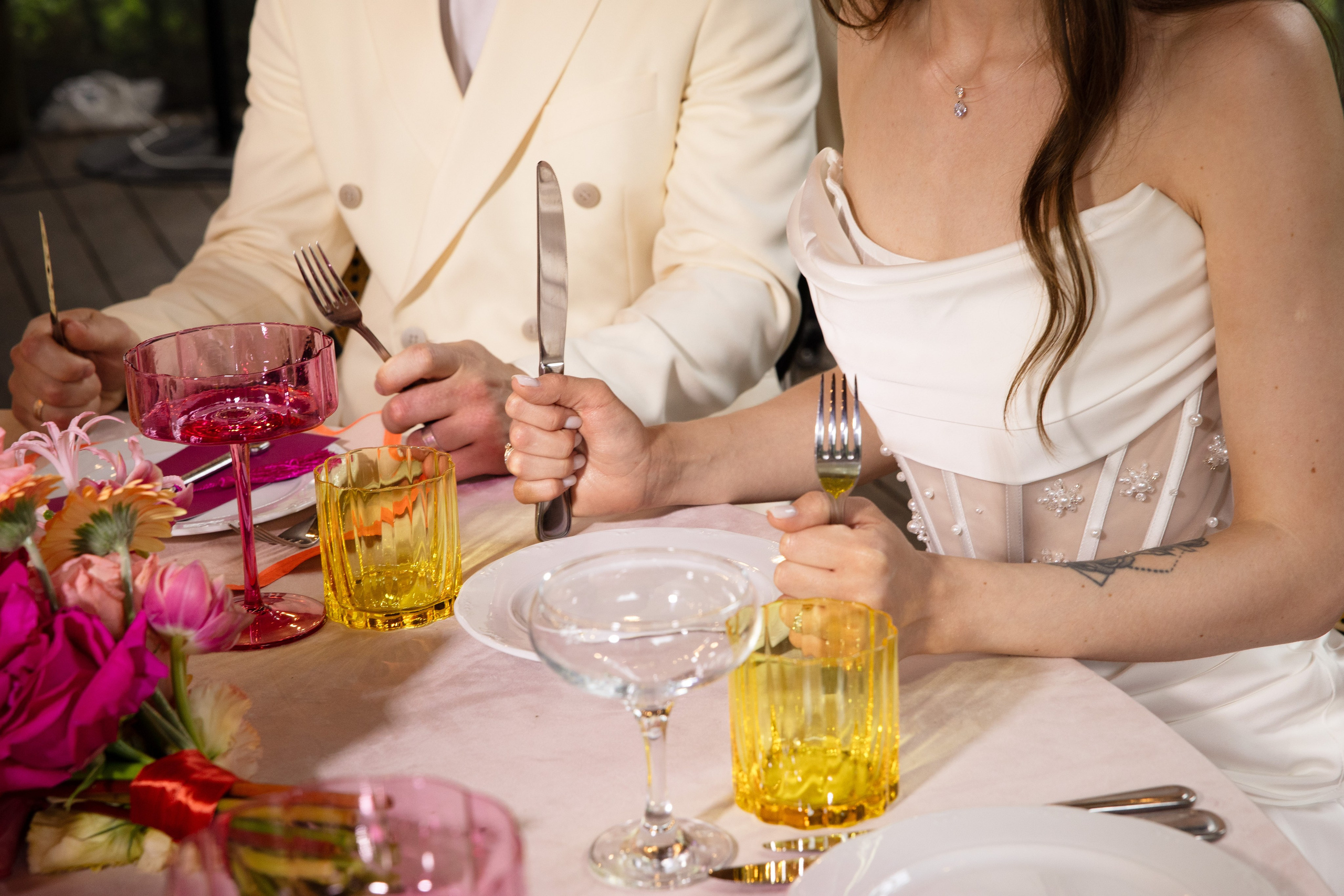 Свадебная съемка в Москве — Профессиональный свадебный фотограф для вашей свадьбы, фото и видео услуги. Фотограф Аделина Raw