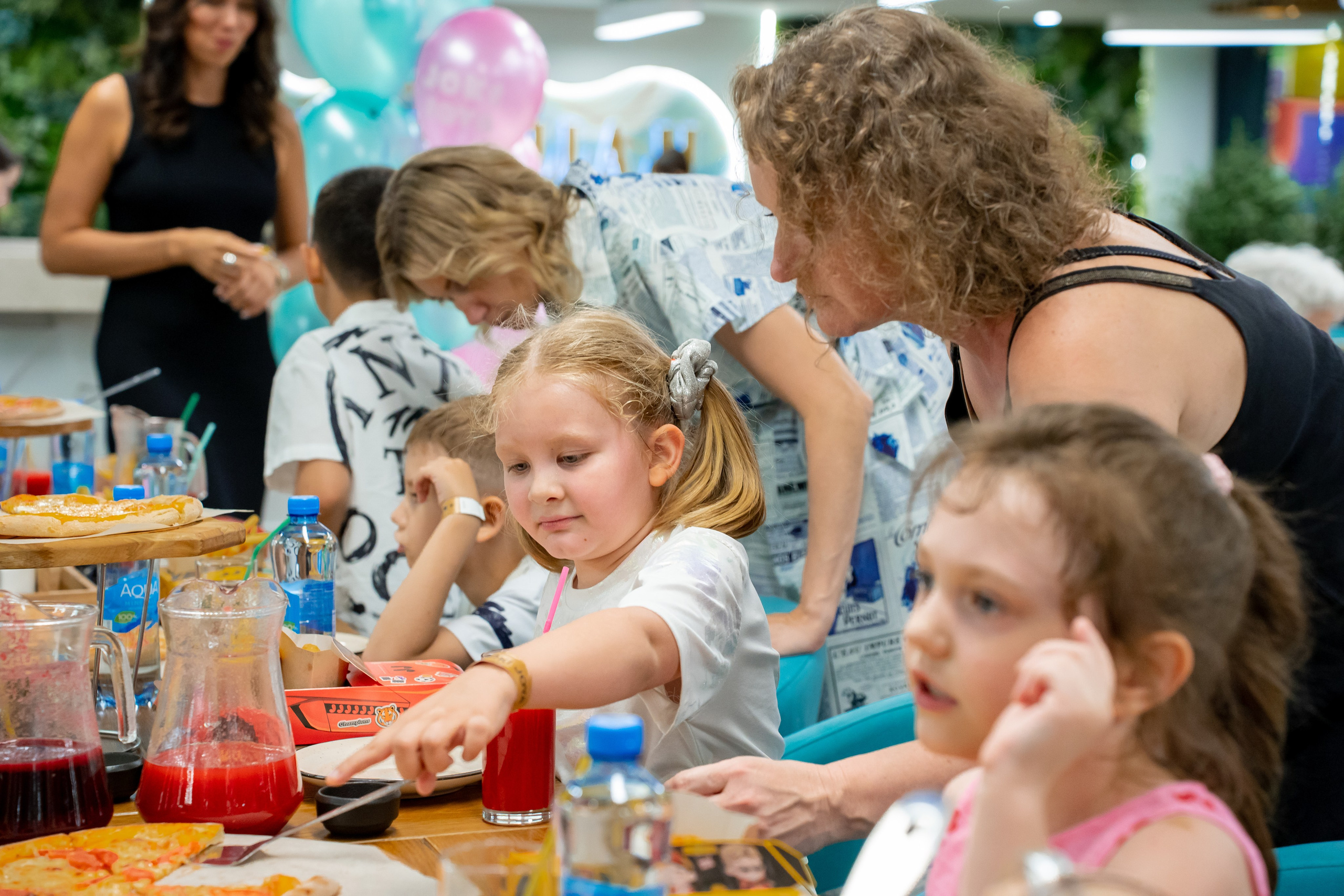 Выпускной Пиццерия. Фотограф Казакова Анастасия