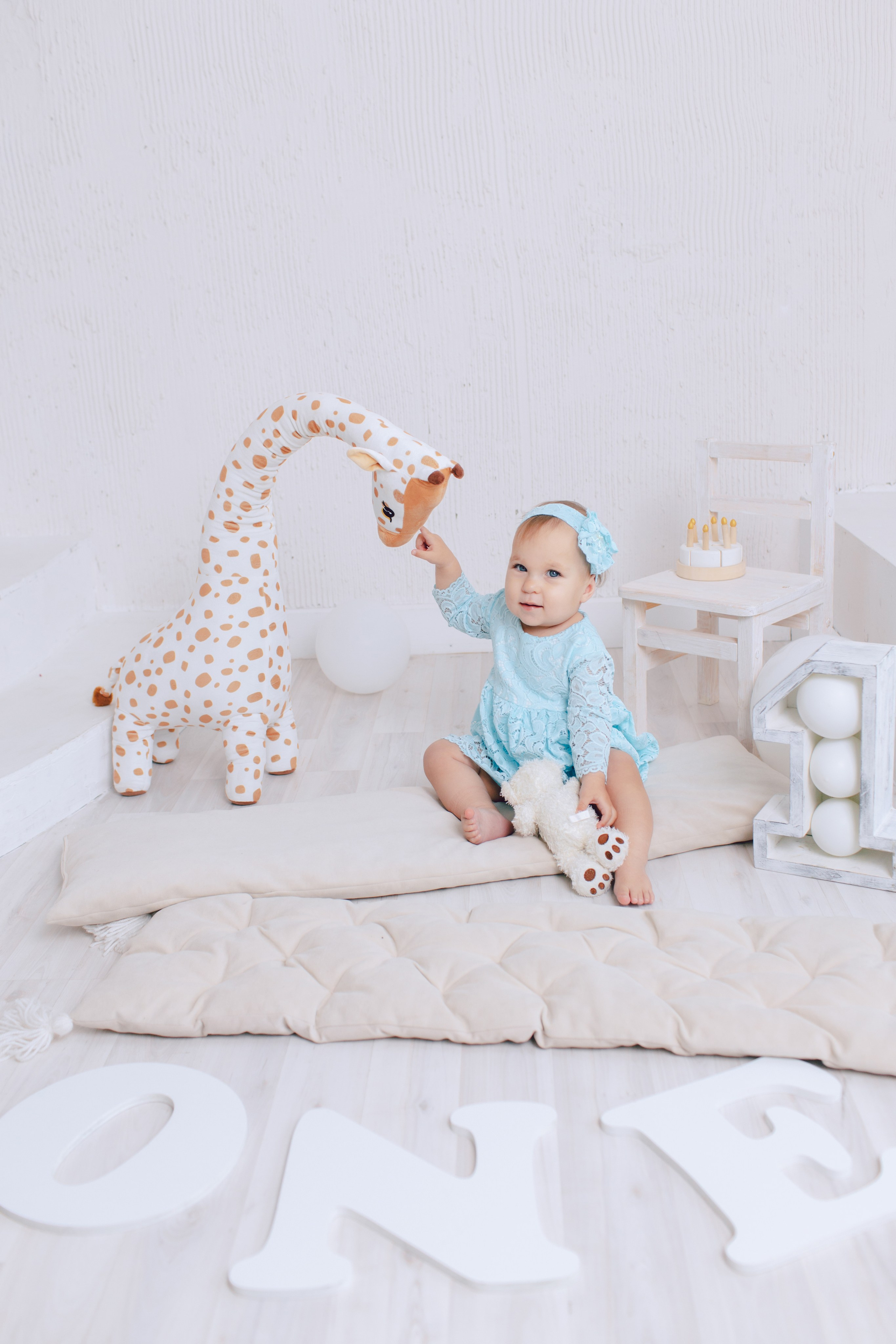 Годик стандарт. Newborn Фотограф в Твери