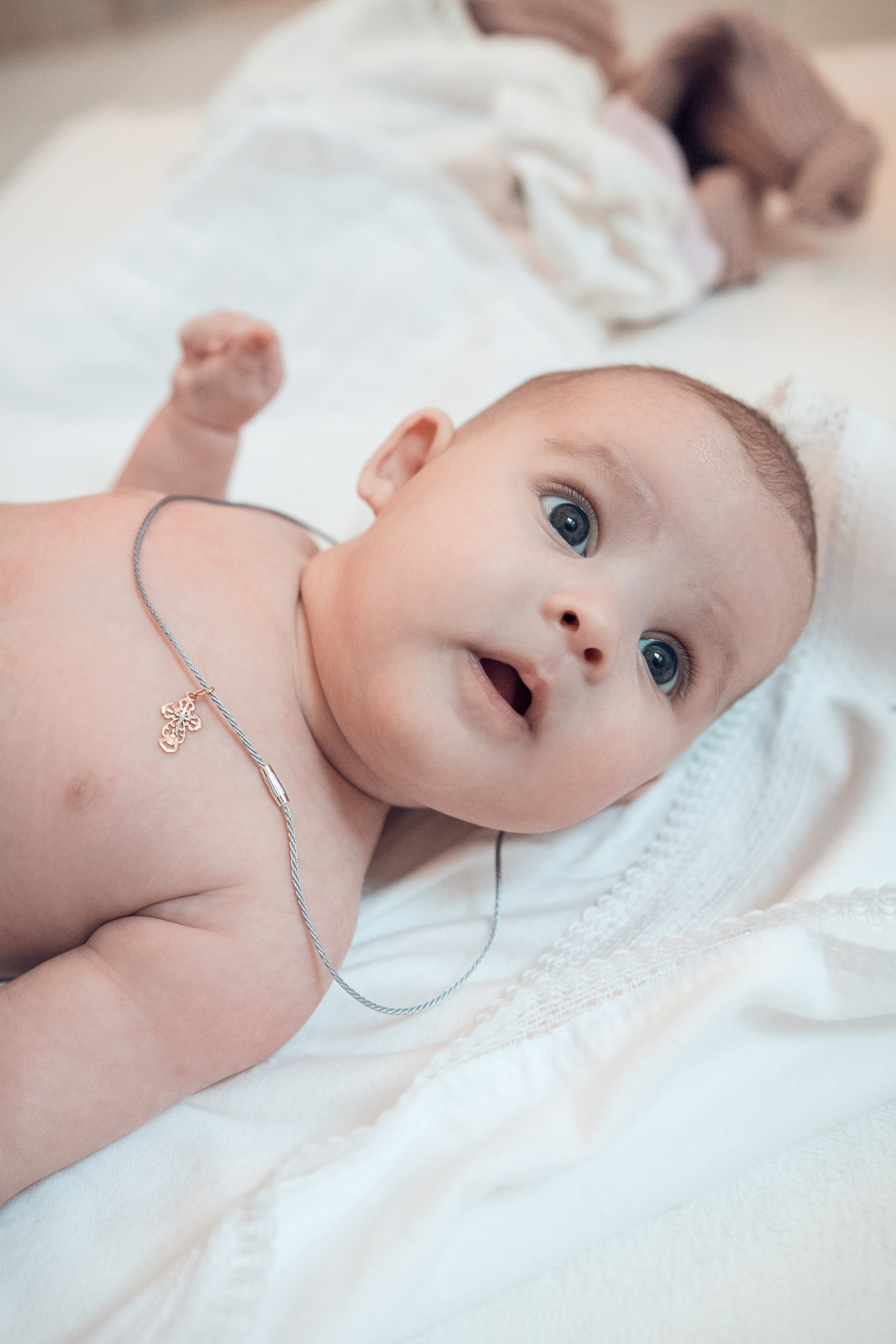 Таинство Крещения Виктории. Церковь Казанской иконы Божией Матери в Вышетравино. Семейный фотограф в Рязани и Рязанской области