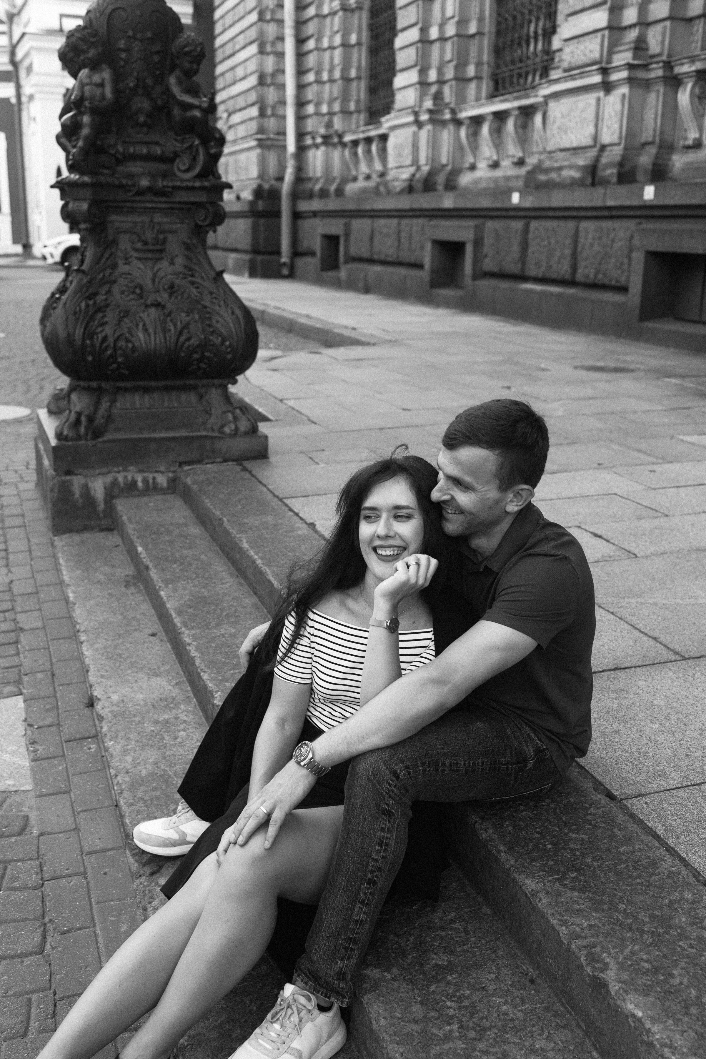 Любовь на улицах Питера. Портретный фотограф СПб, женский фотограф, минимализм и эстетика