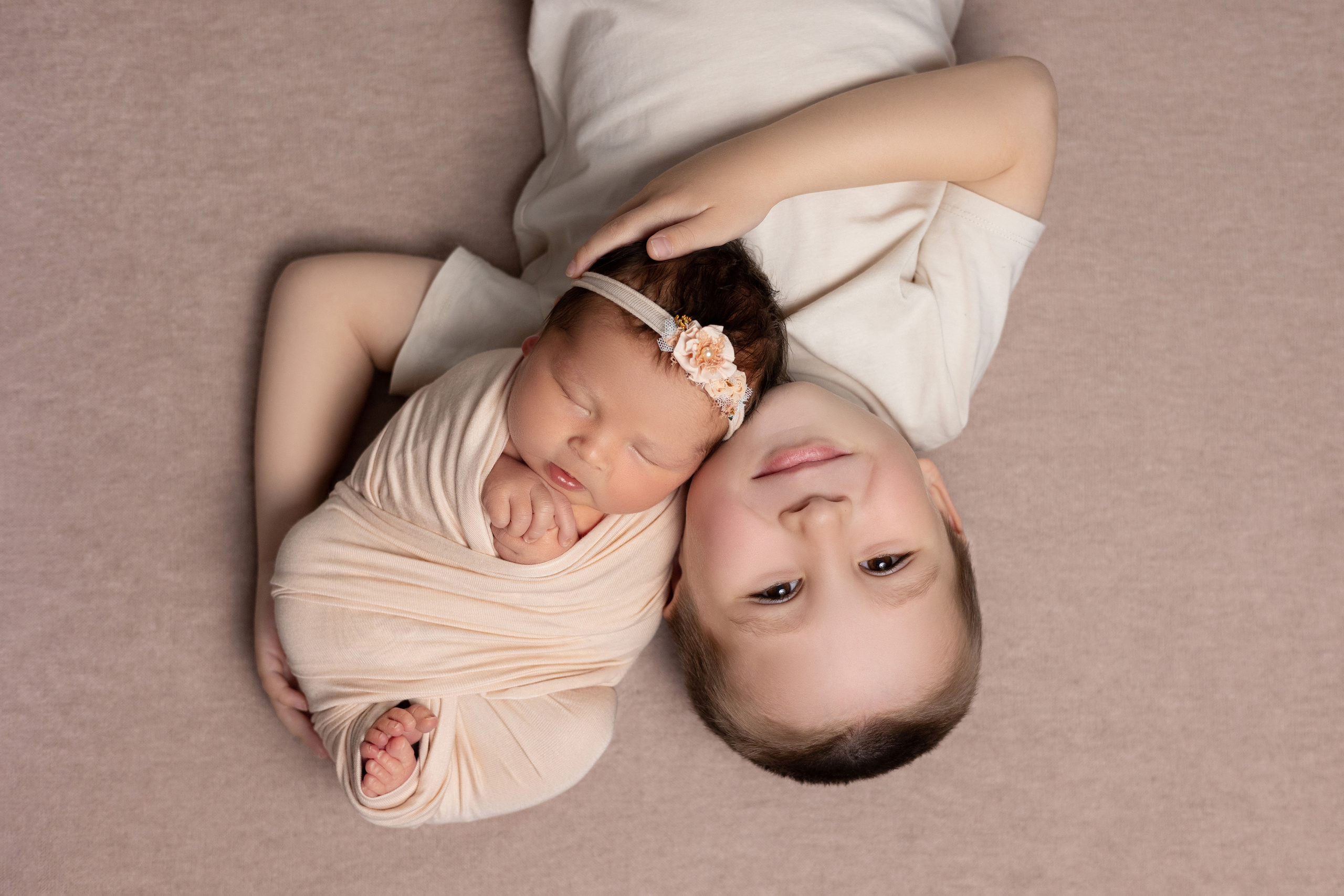 Новорождённые. Фотограф новорождённых г. Салехард