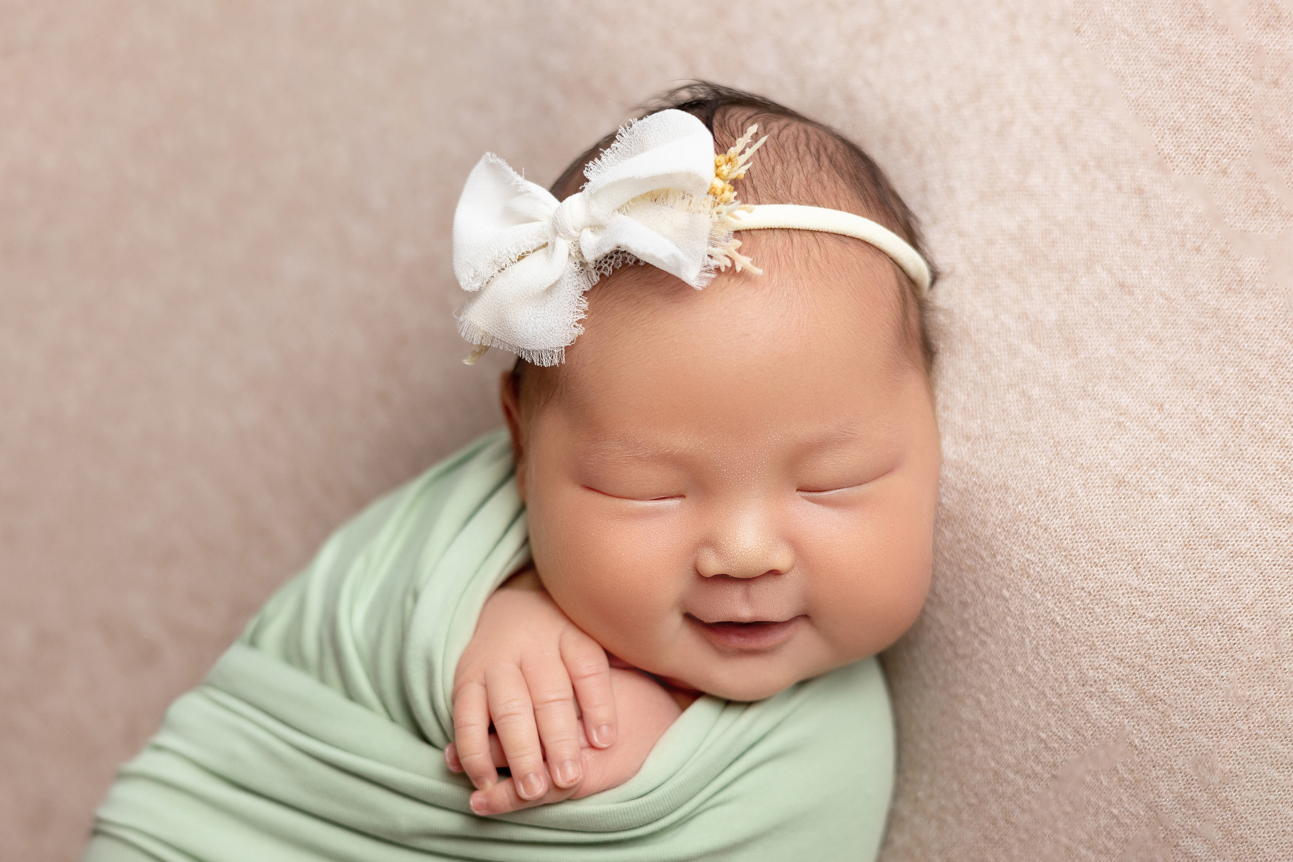 Новорождённые. Фотограф новорождённых г. Салехард