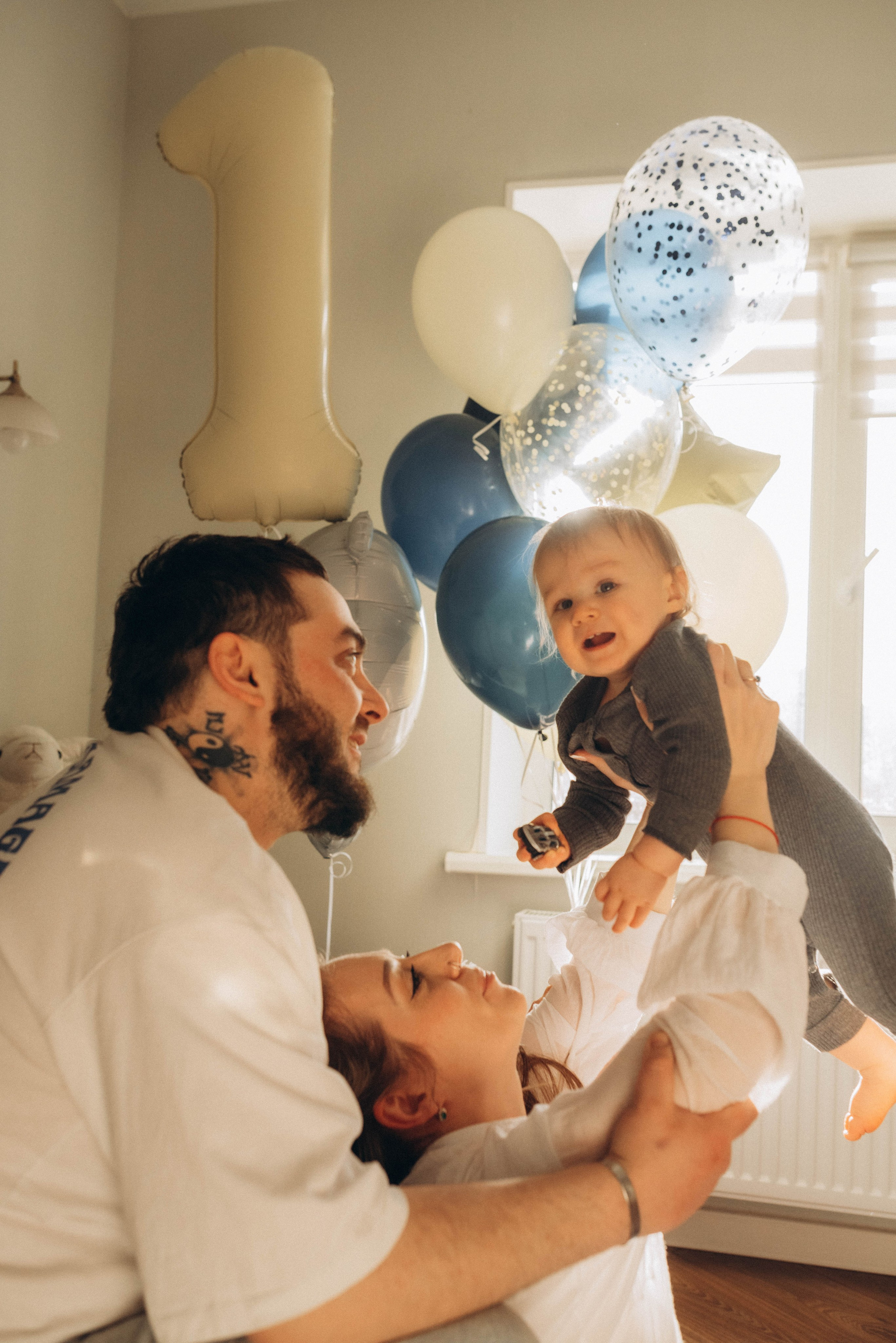 Домашняя фотосессия ко дню рождения малыша. Семейный фотограф в Железнодорожном Масаева Елена