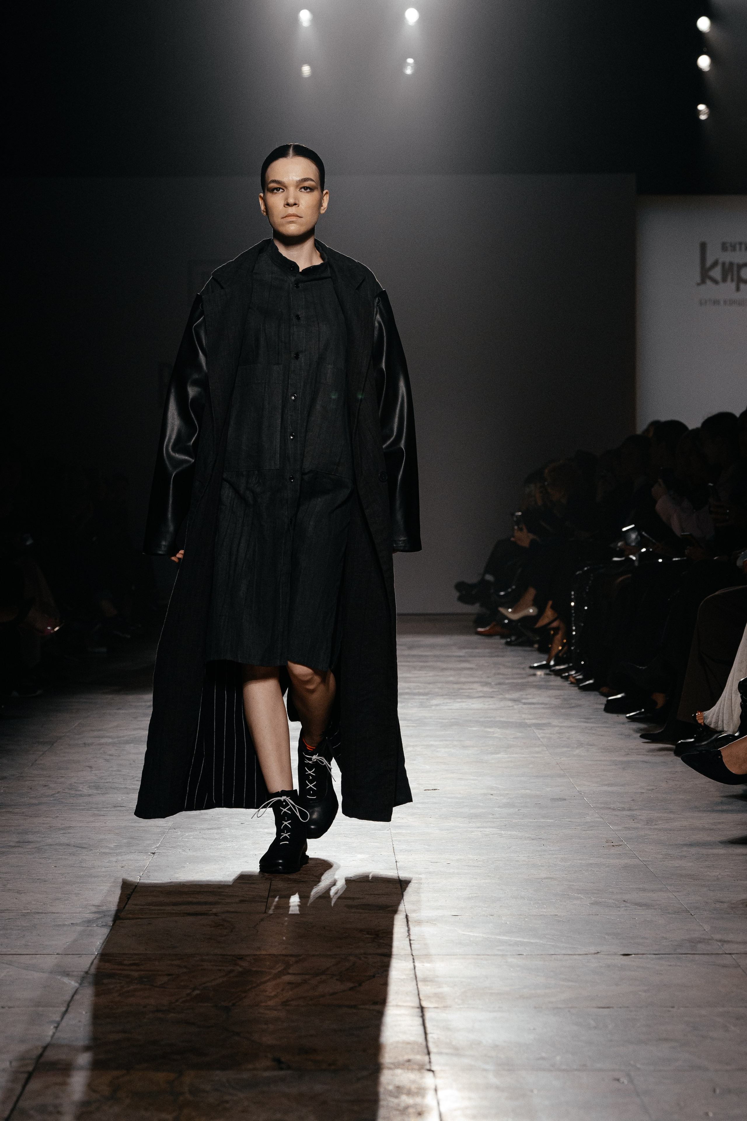 Показ Кирпичи. Коммерческий фотограф в Санкт-Петербурге Анна Кобзарь