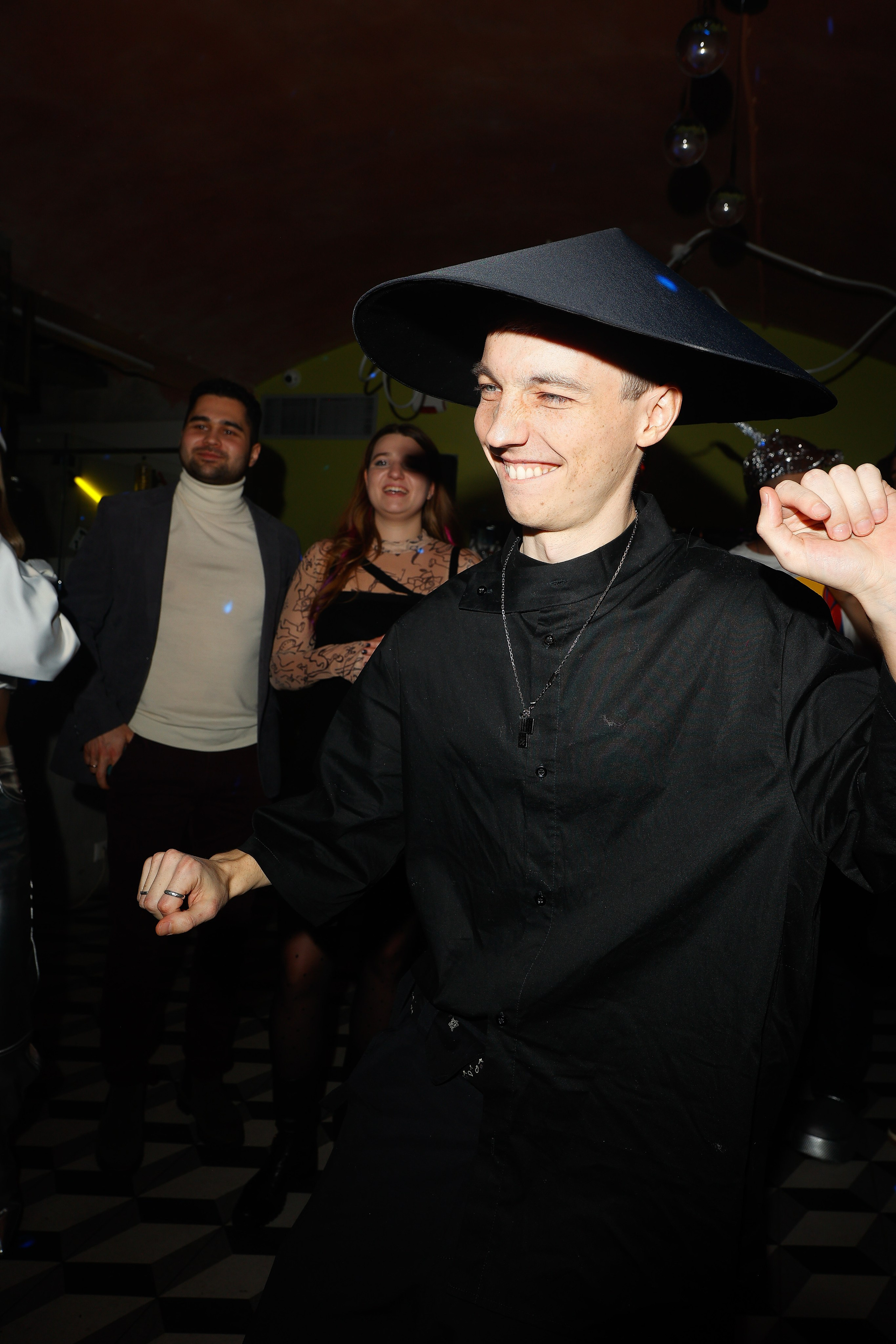 АНДРЕЙ ГЛАЗУНОВ. Nikolskayasecular