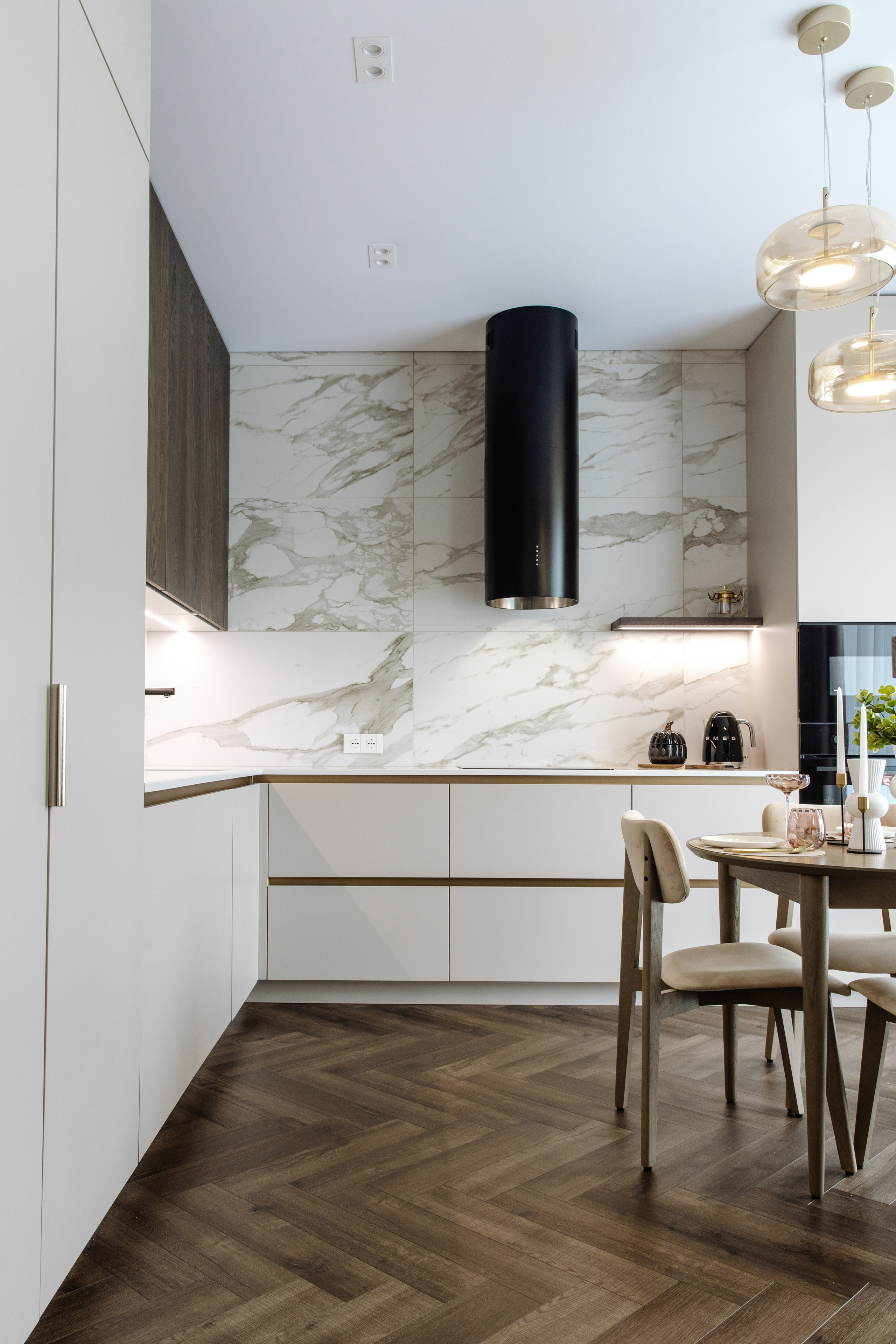 Кухня на заказ в Томске поселок Добрый | ГУДРУМ. ГУДРУМ — Мебель на заказ в Томске | Кухни | Шкафы | Стулья и Столы