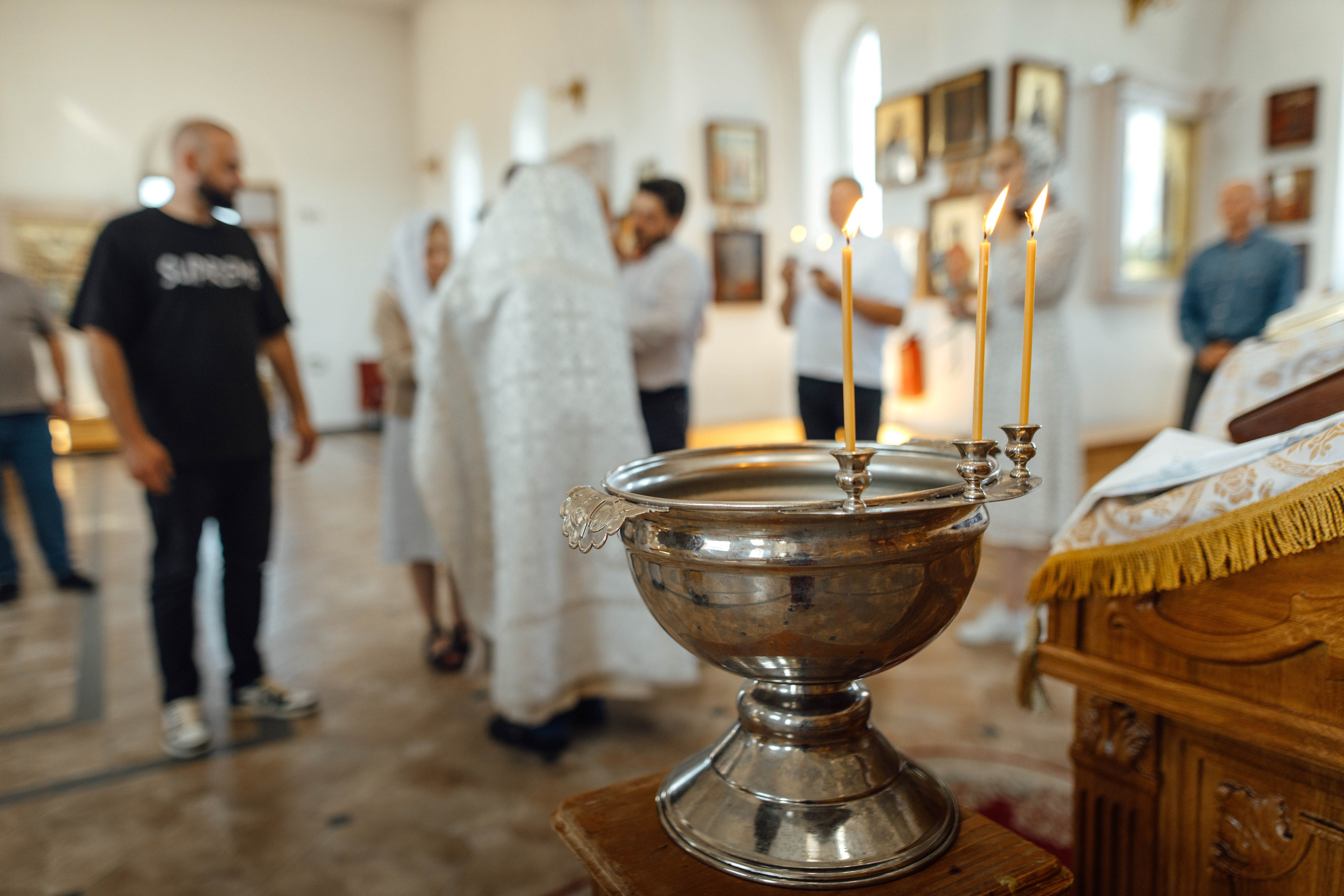 Крещение Энвера (Михаила), д. Колядищи, храм Успения Пр. Богородицы, август 2025