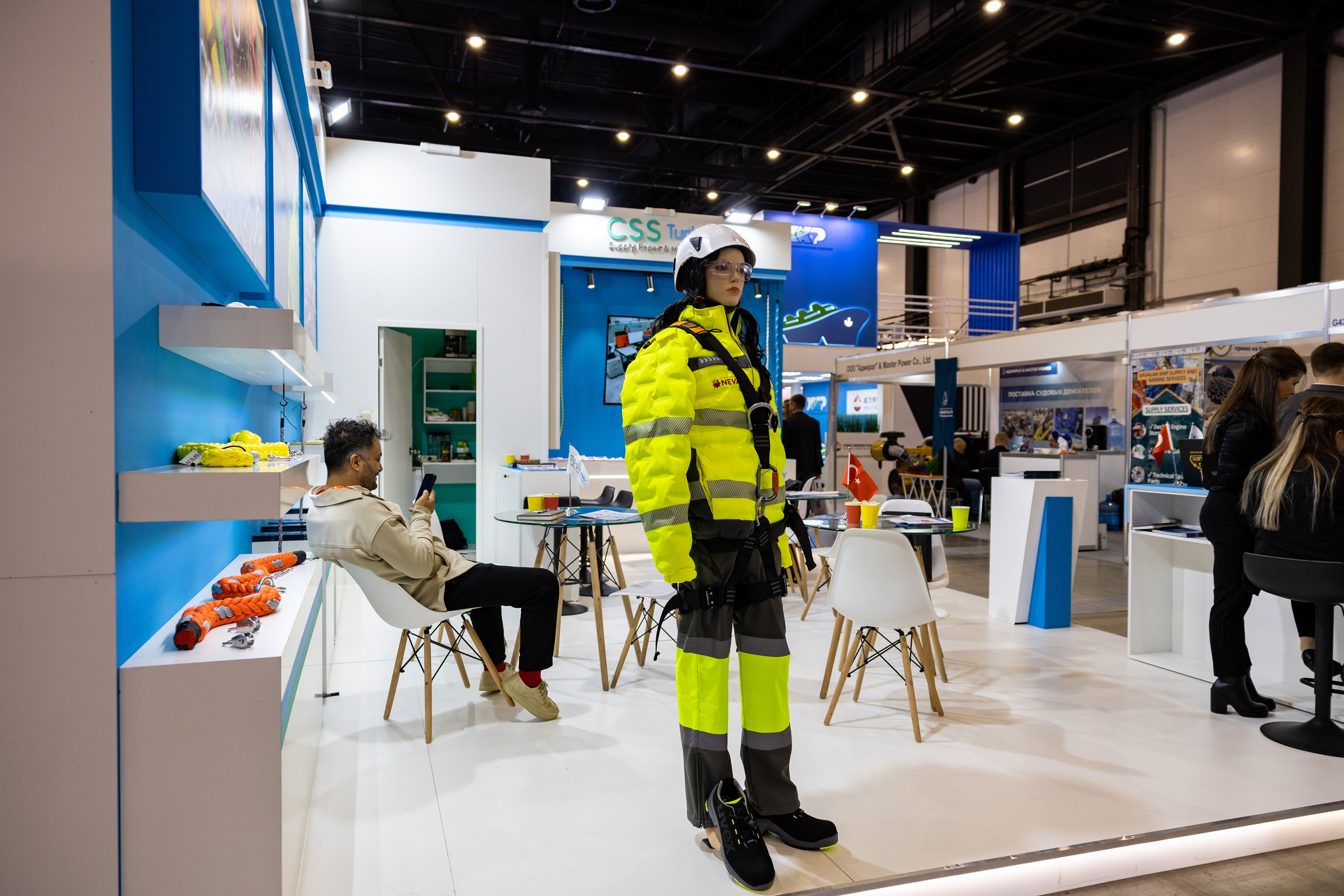 Выставка НЕВА 2025. Репортажный фотограф Санкт-Петербург | Роман Карбышев