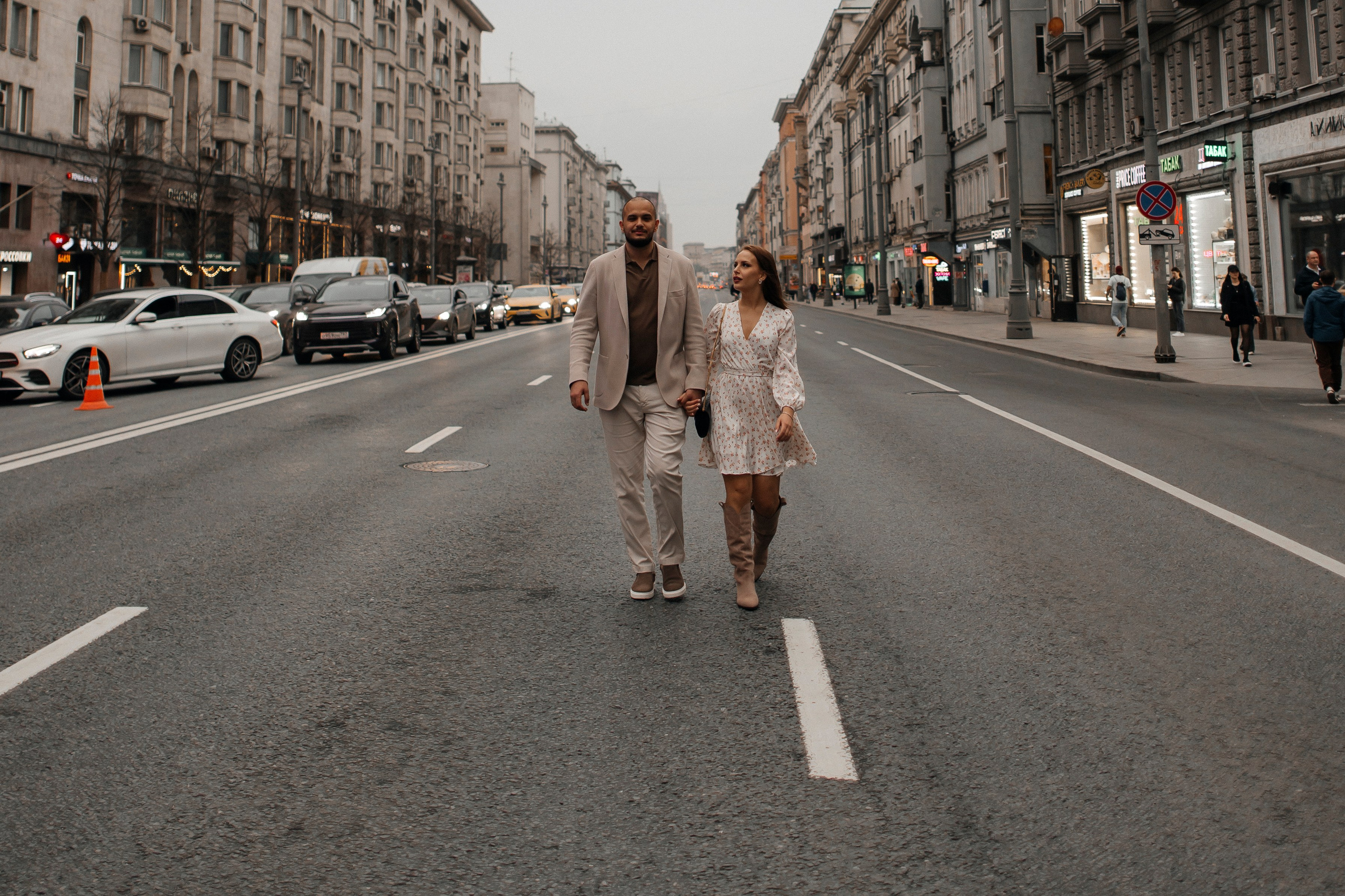 Анастасия и Мостафа (библиотека + прогулка). Фотограф в Москве Екатерина Потапова