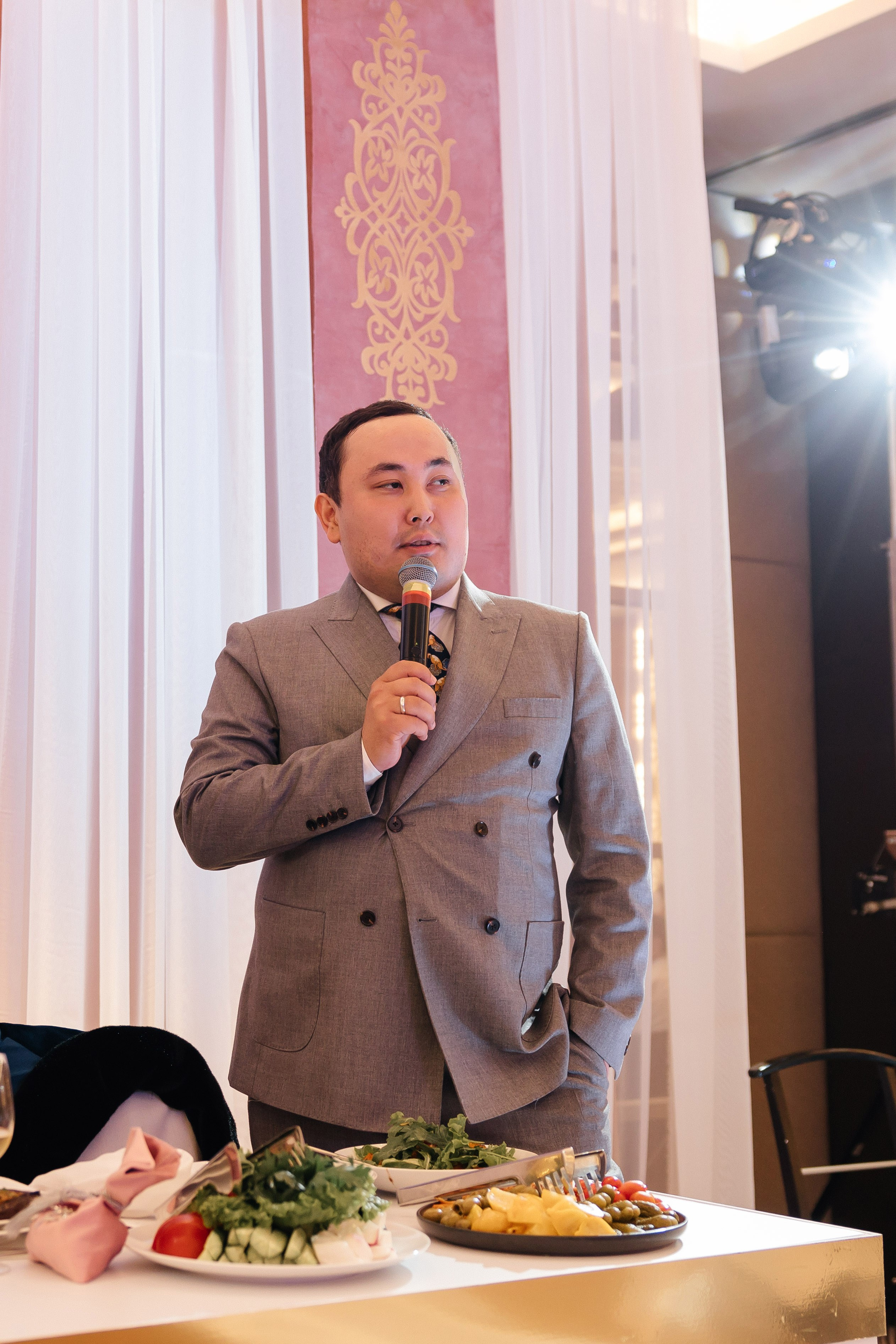 Alina Uzatu. Профессиональный фотограф в городе Астана/Алматы Даурен Сембаев