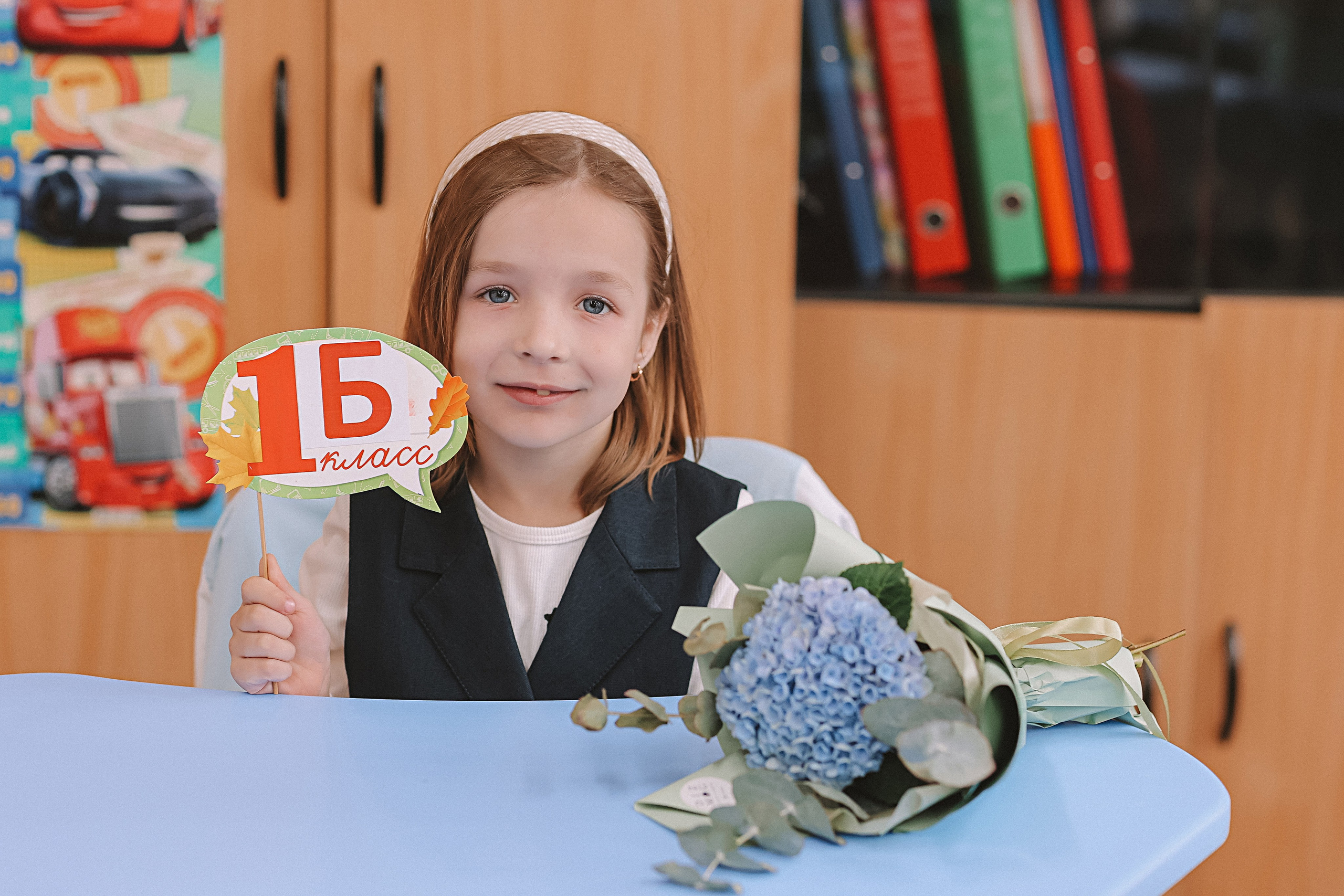 1 сентября линейка+кл час+портреты. Семейный фотограф Тюмень, фотограф на роды Салмина Мария