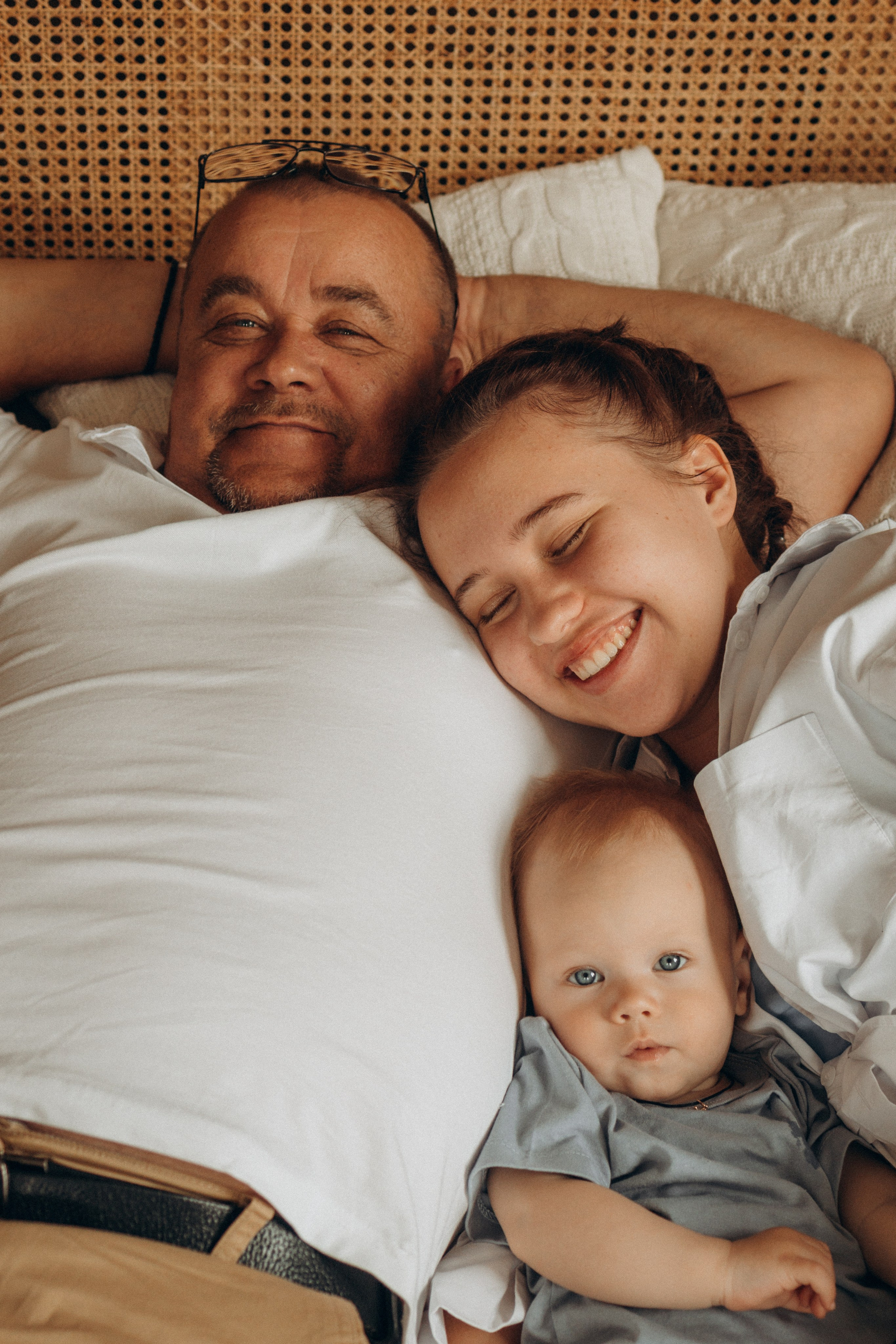 Семейная история в студии. Семейный и женский фотограф в Москве Коновалова Олеся