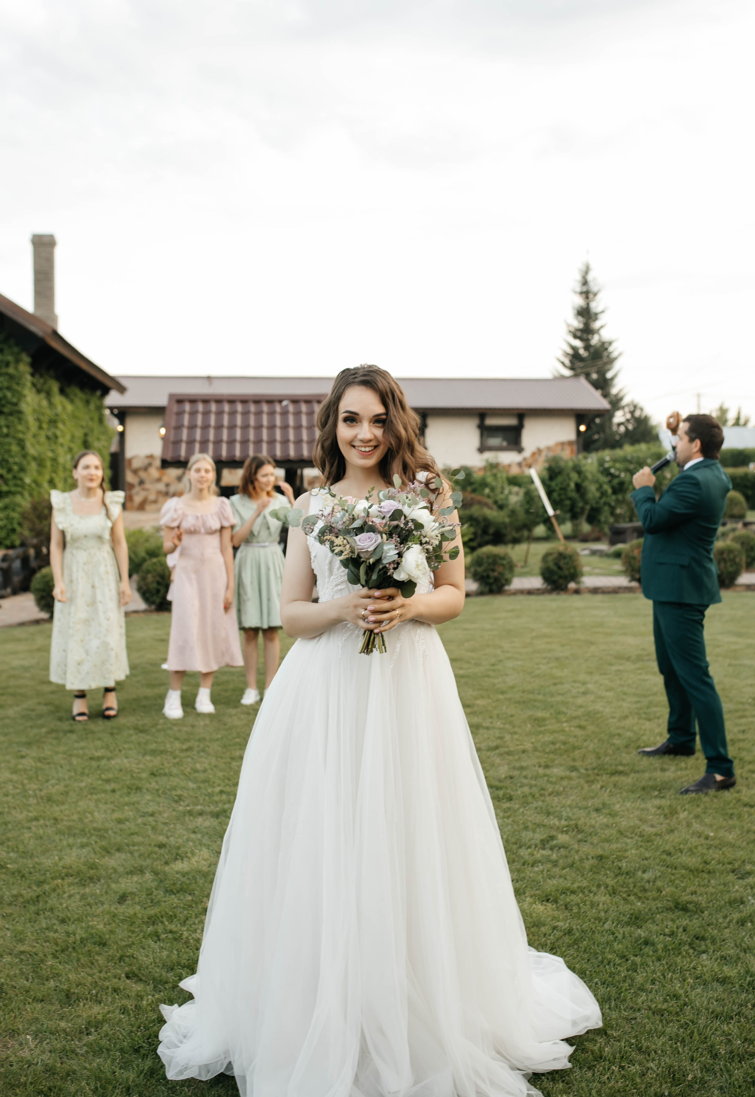 Свадебная история Дарьи и Родиона. Берендей Хаус. Свадебный и семейный фотограф Рассказова Виктория