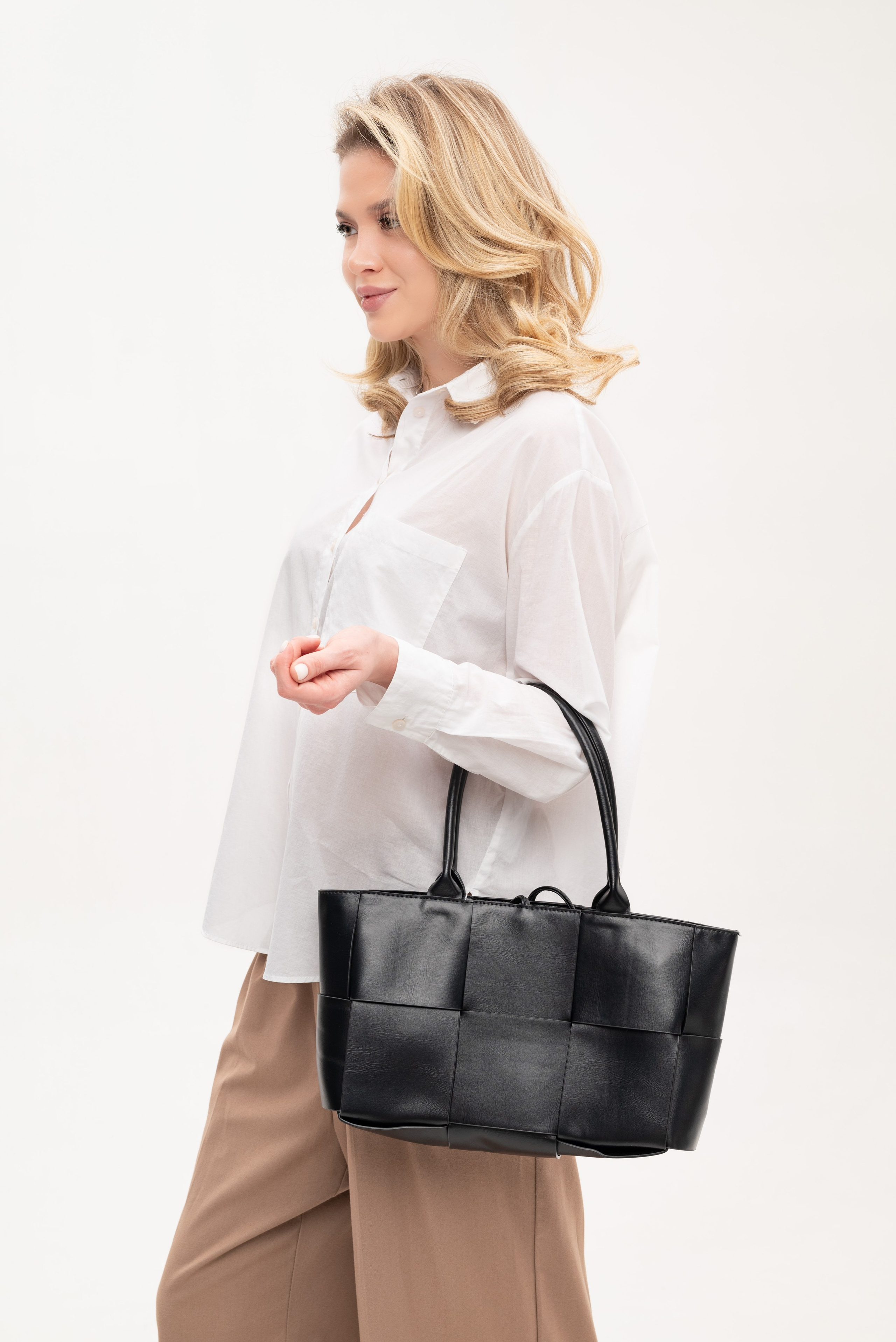 Сумки. Предметный фотограф, фото для маркетплейсов Пятигорск, КМВ