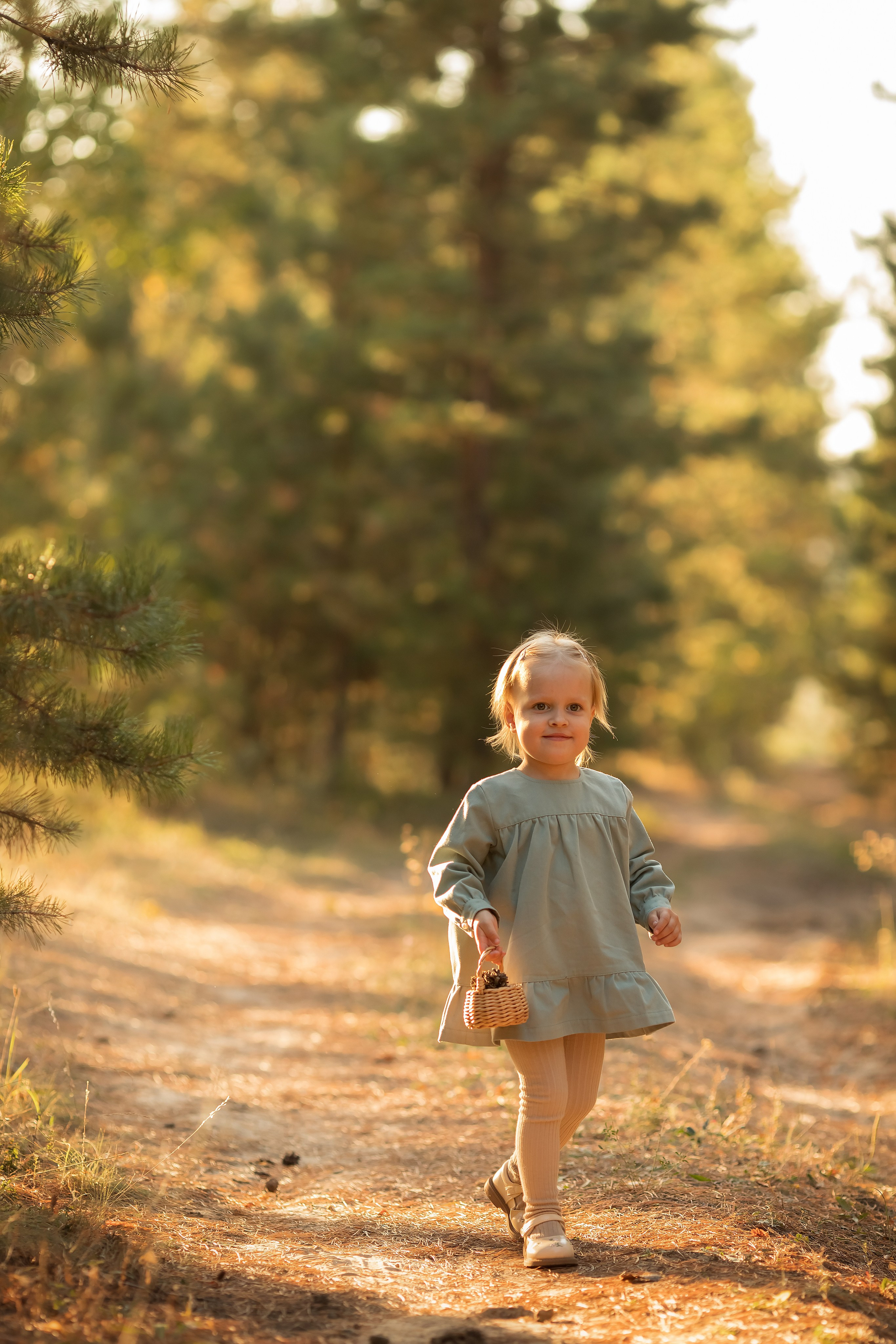 Лесная прогулка. Семейный и детский фотограф в Саратове Полина Коткина