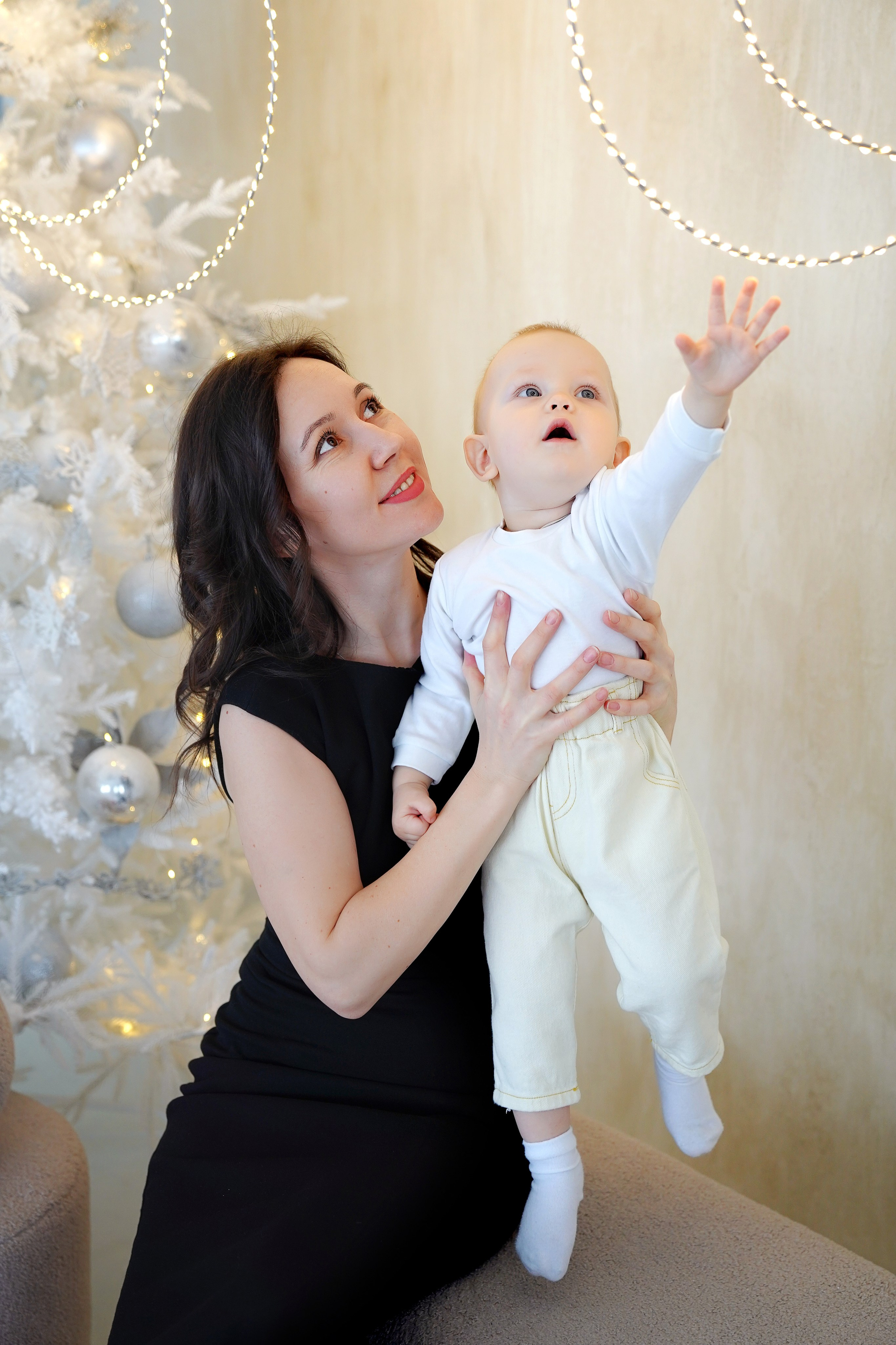 Семейная фотосессия в студии ZOOM (Сосенки). Семейный и детский фотограф в Москве Екатерина Офицерова