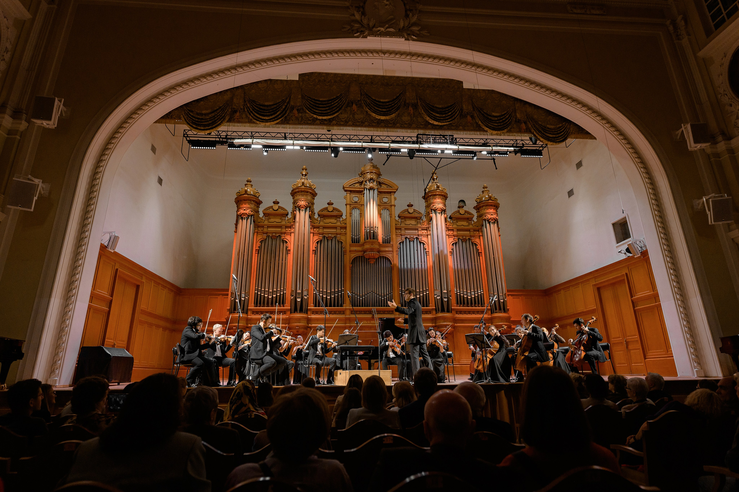СТРУННЫЙ ОРКЕСТР «МЕТАМОРФОЗА». РЕПОРТАЖНЫЙ И БИЗНЕС ФОТОГРАФ В МОСКВЕ, ЕГОР НИКОЛАЕВ