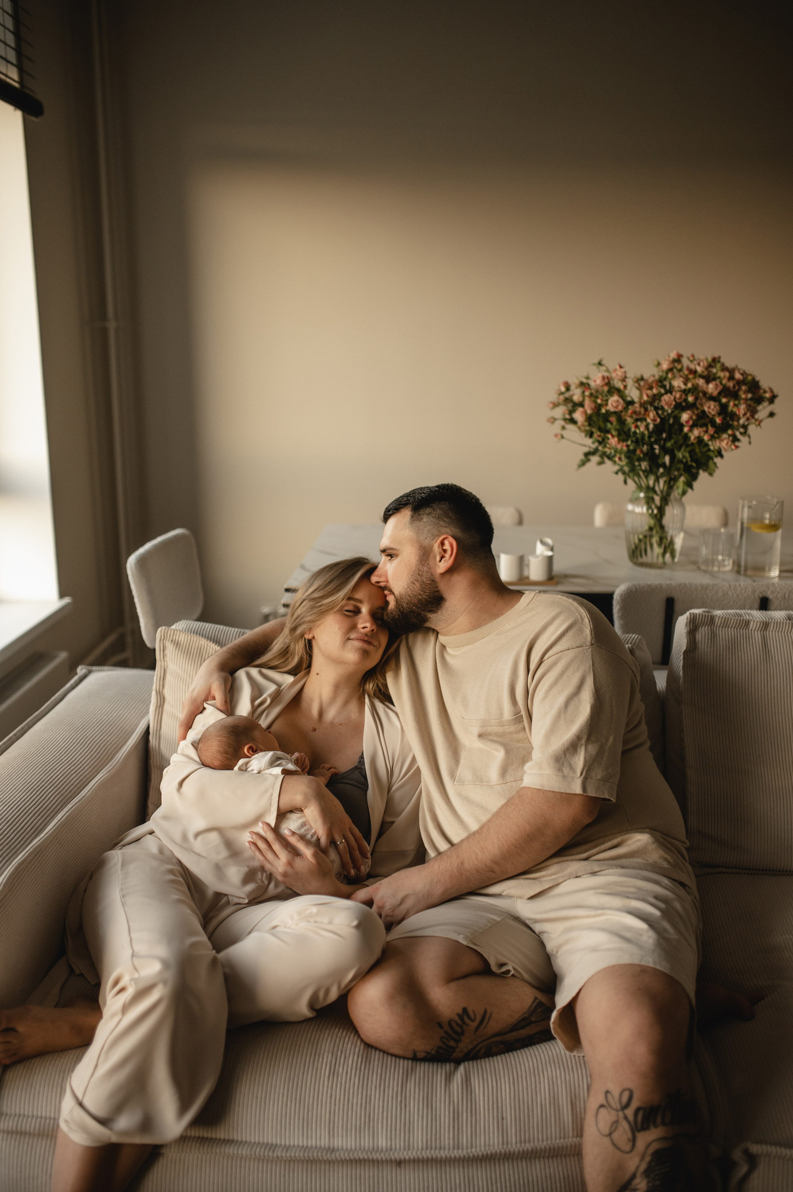 Ньюборн фотосессия в стиле лайфстайл Москва. Семейная фотосессия Бутово Москва фотограф Алина Морщагина