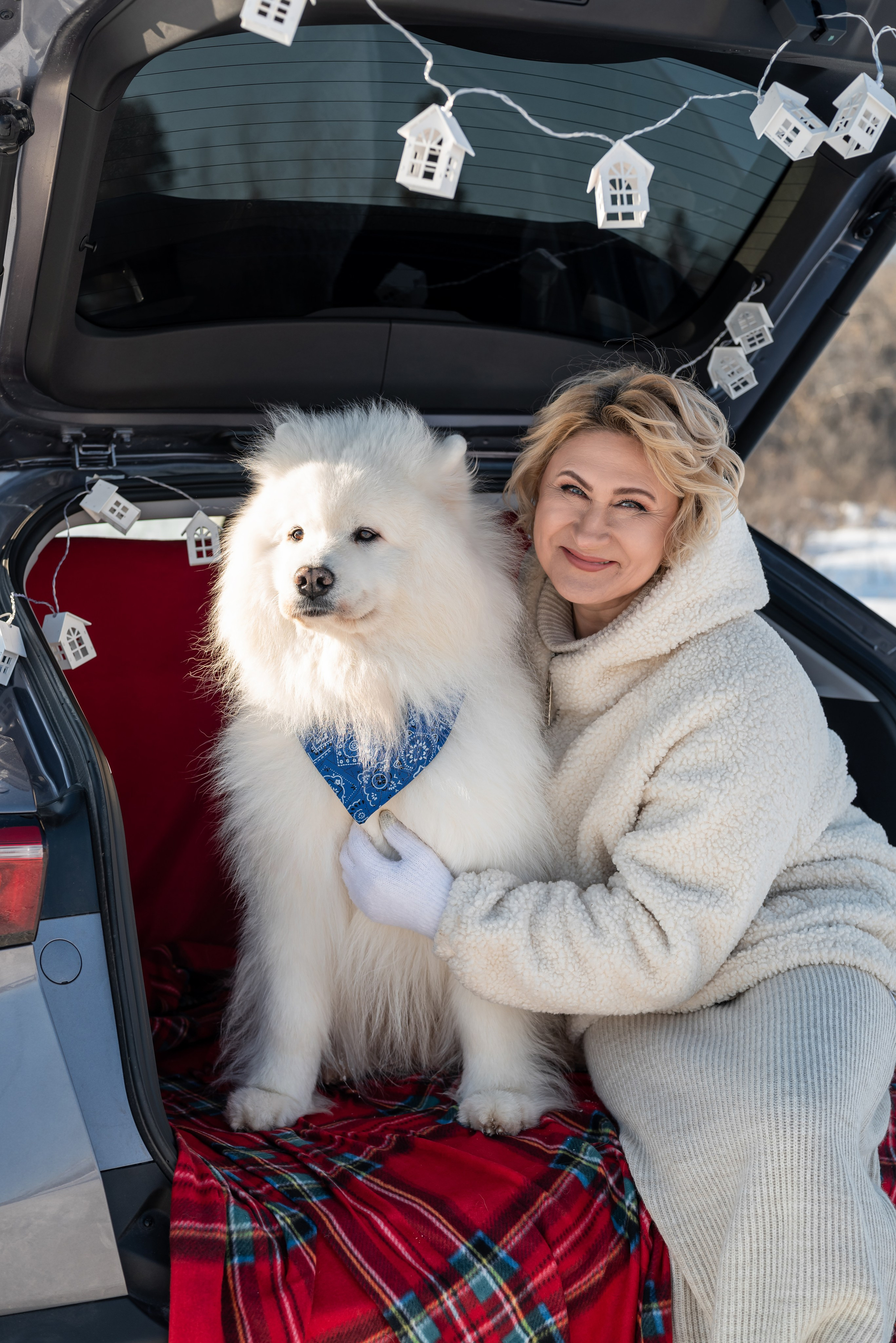 Фотопроект с Платоном и машиной на улице. Фотограф в городе Салават