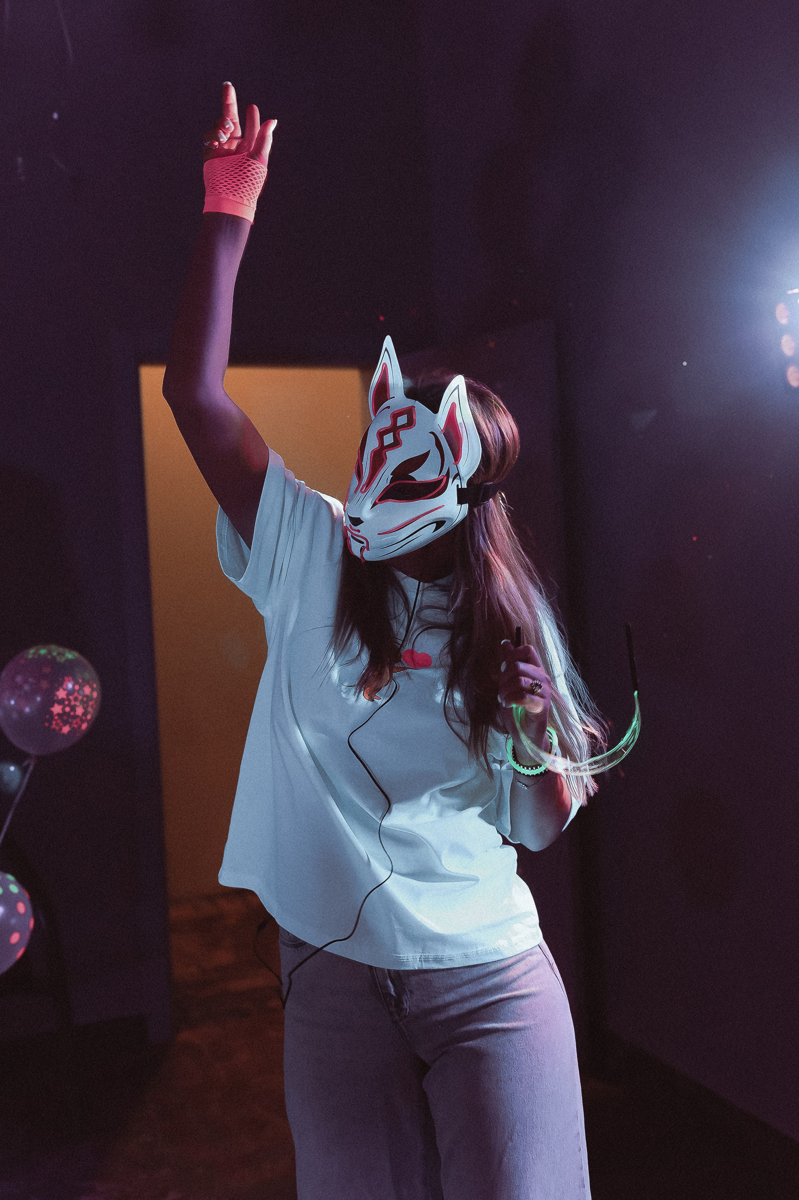 НЕОновая вечеринка в загородном отеле «Барская усадьба». Фотограф Евгений Егоров