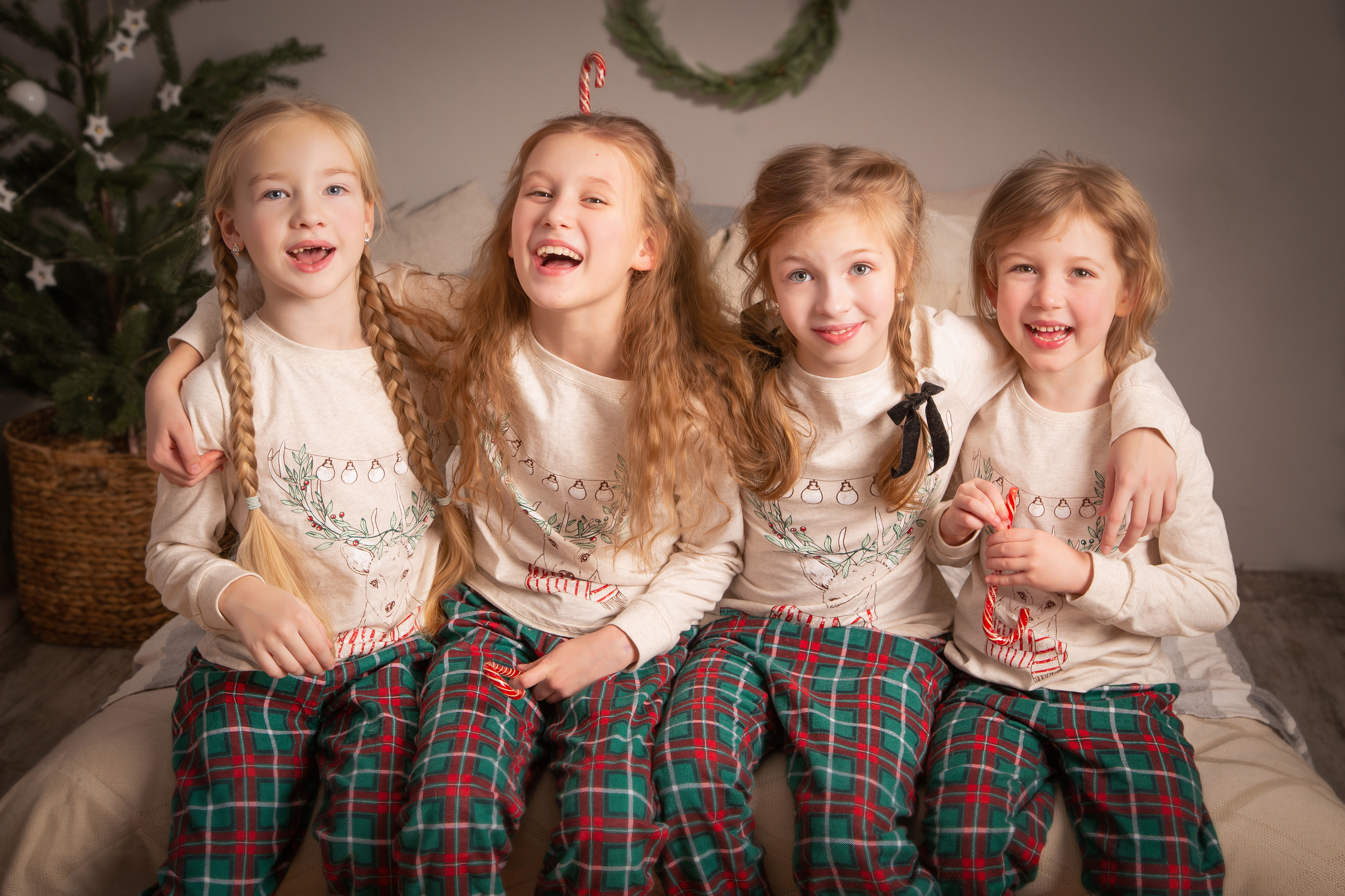 Новый год. На каждом снимке всегда два человека: фотограф и зритель