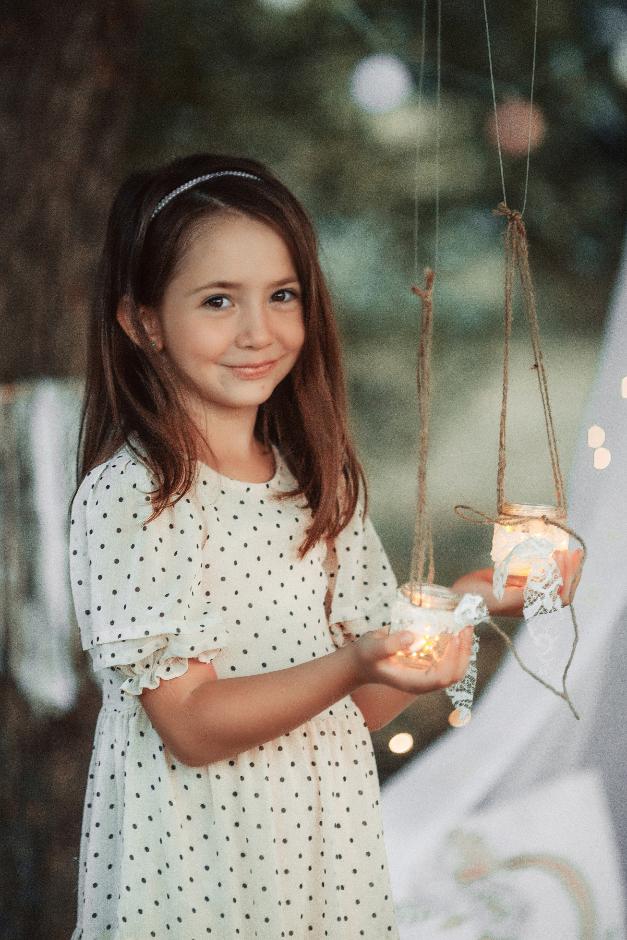 Балдахин. На каждом снимке всегда два человека: фотограф и зритель